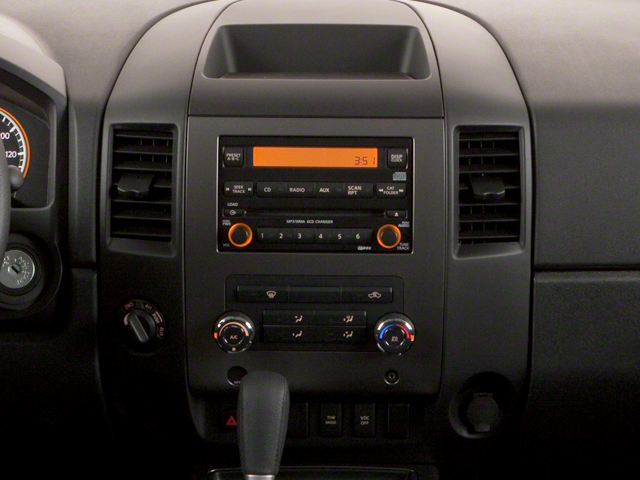 2012 Nissan Titan SV