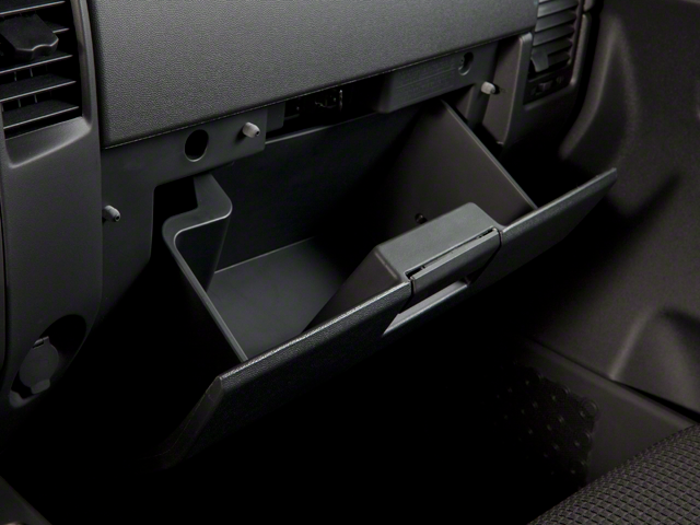 2012 Nissan Titan SV