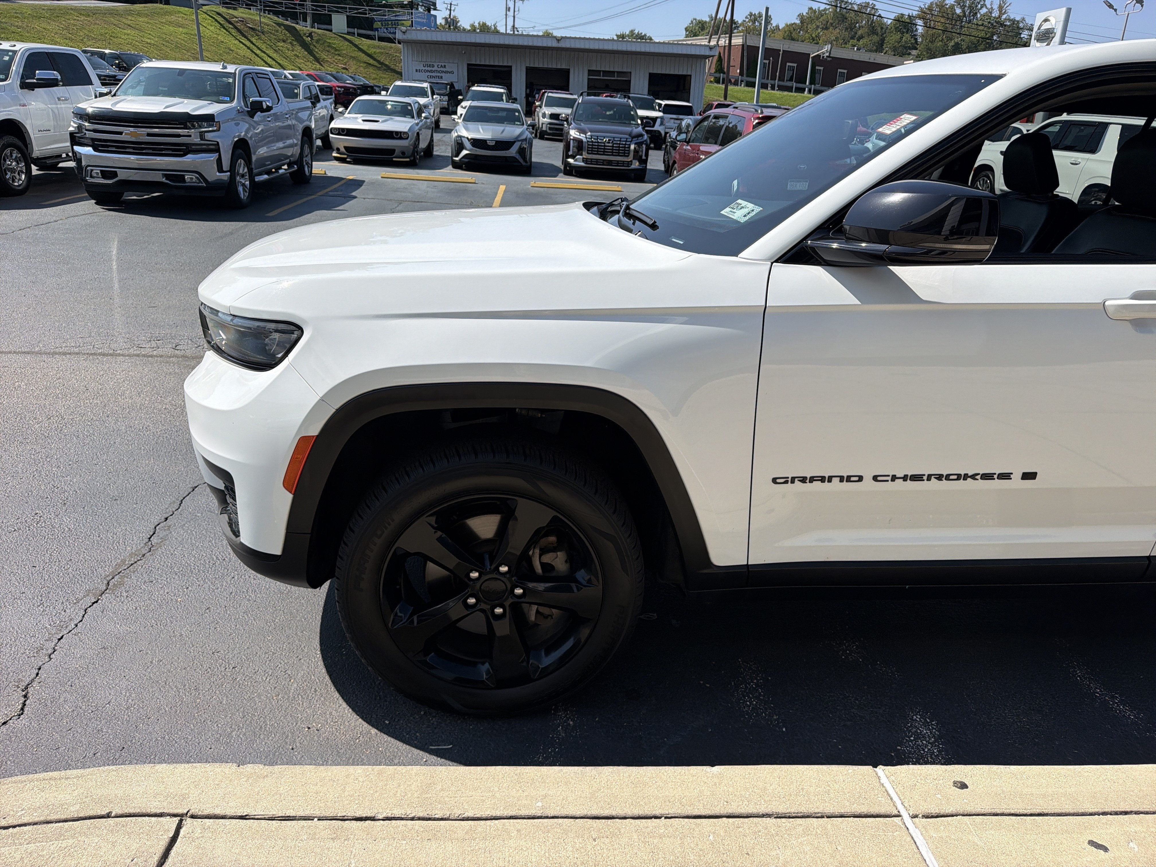 2023 Jeep Grand Cherokee L Altitude