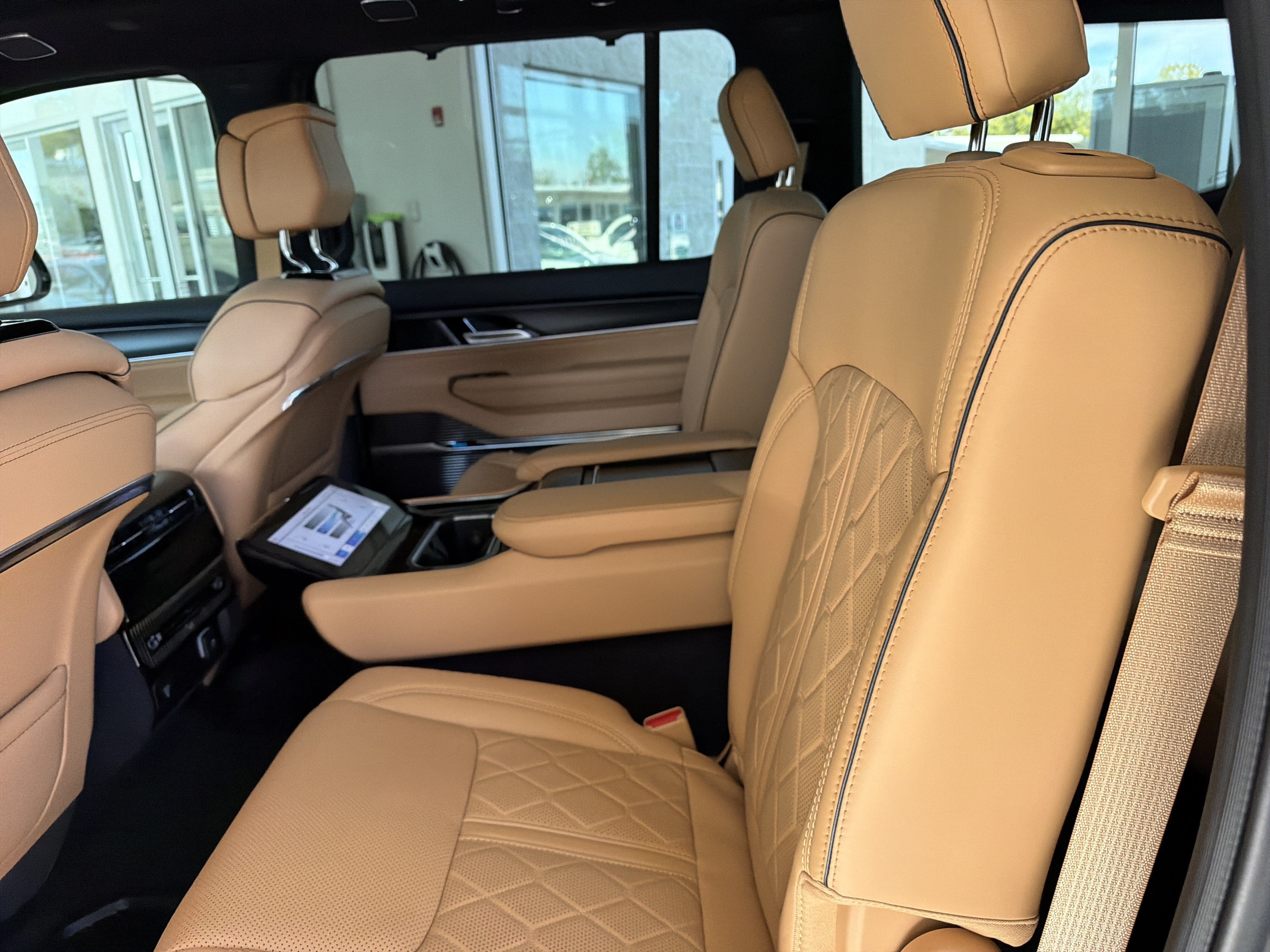 2026 Jeep Grand Wagoneer Summit Reserve