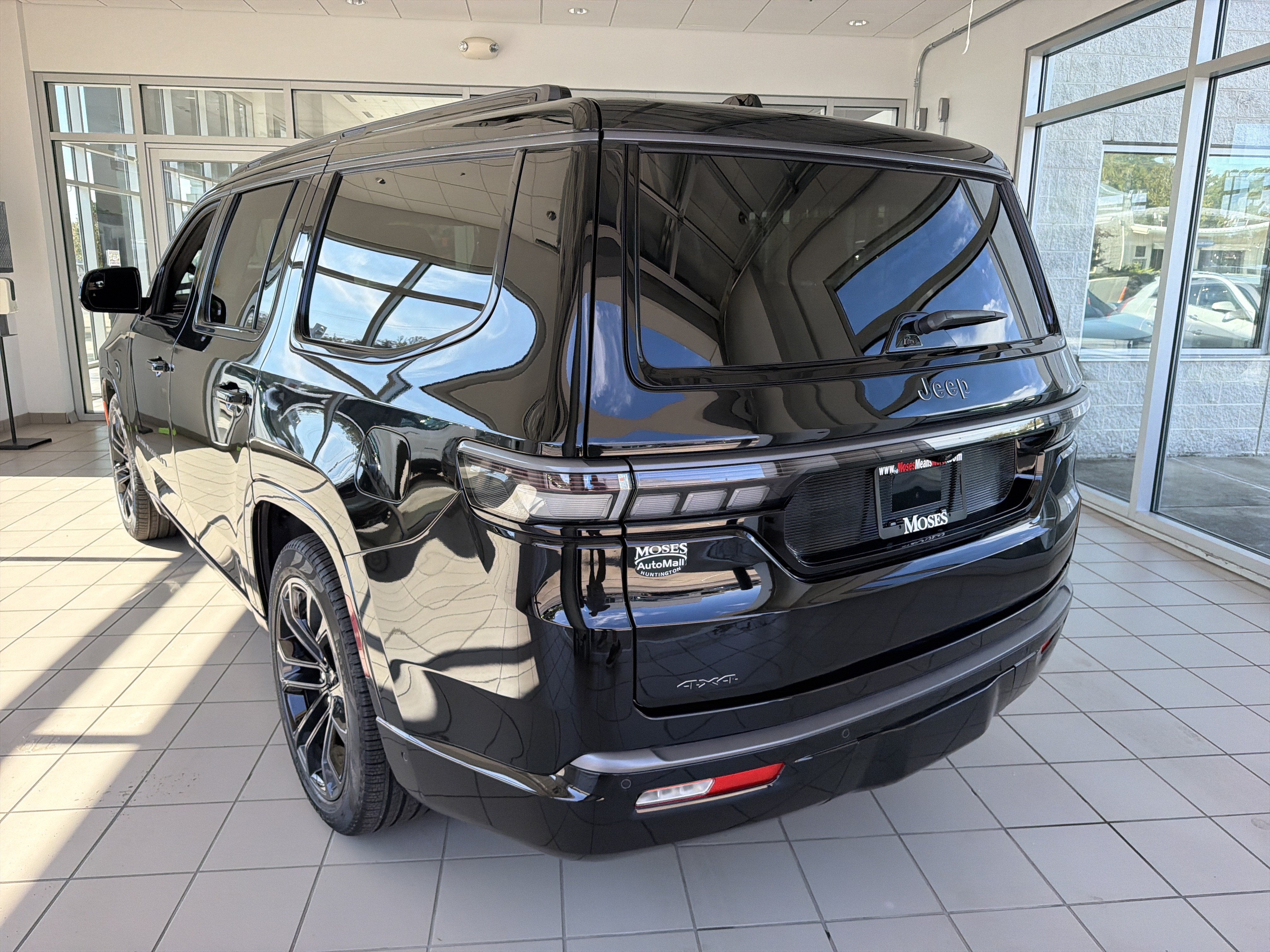 2026 Jeep Grand Wagoneer Summit Reserve