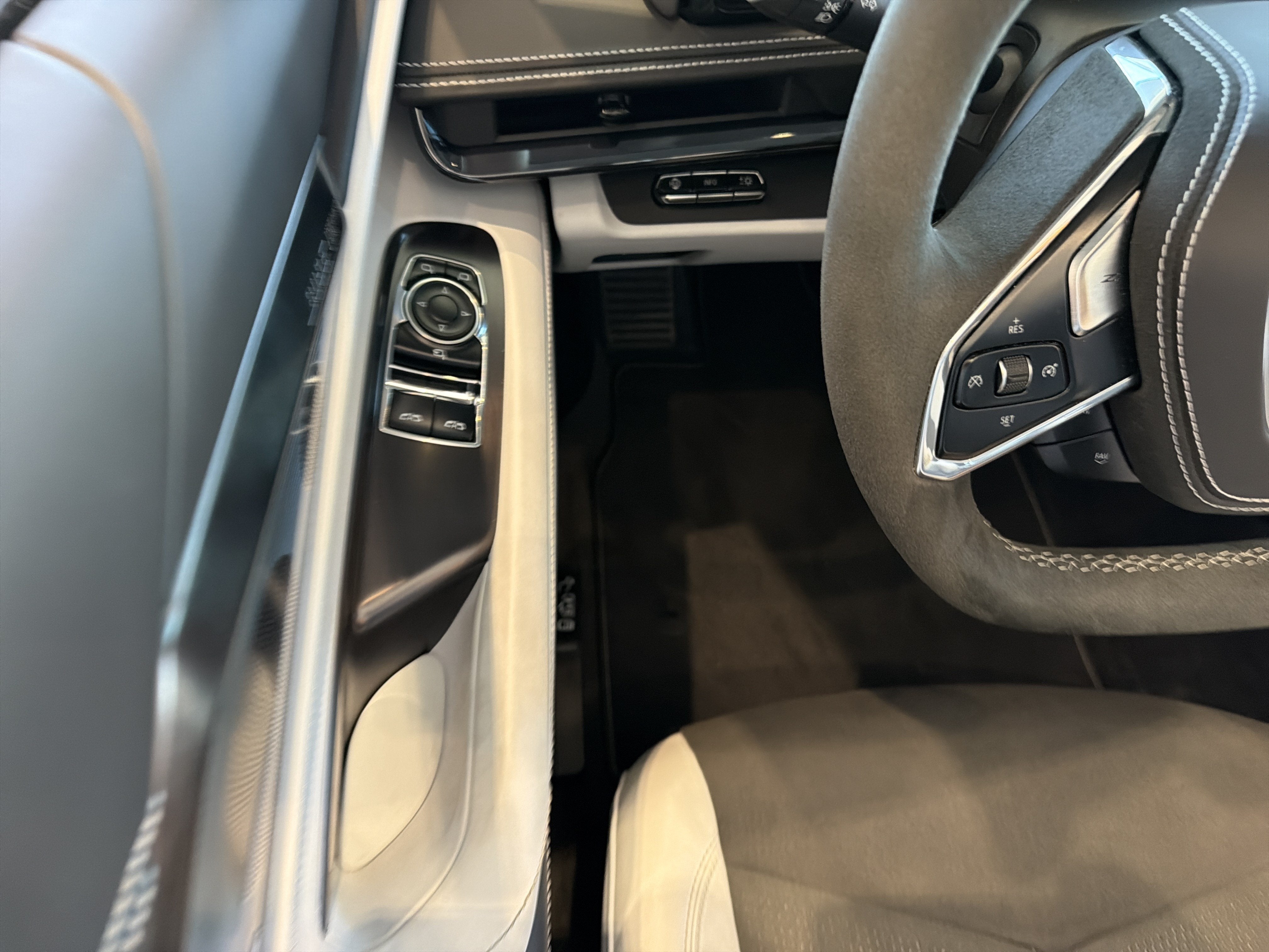 2023 Chevrolet Corvette Stingray 3LT