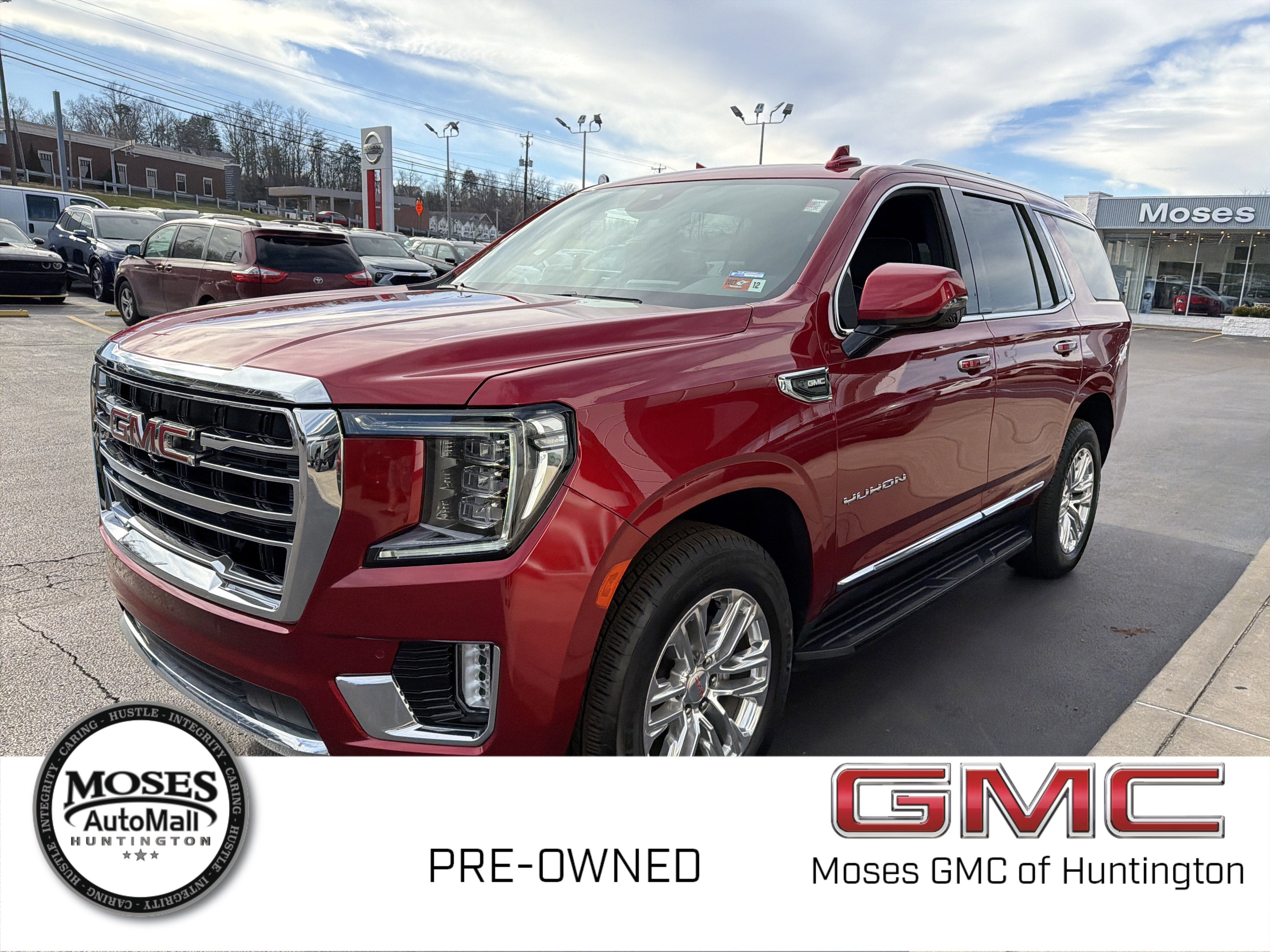 2023 GMC Yukon SLT