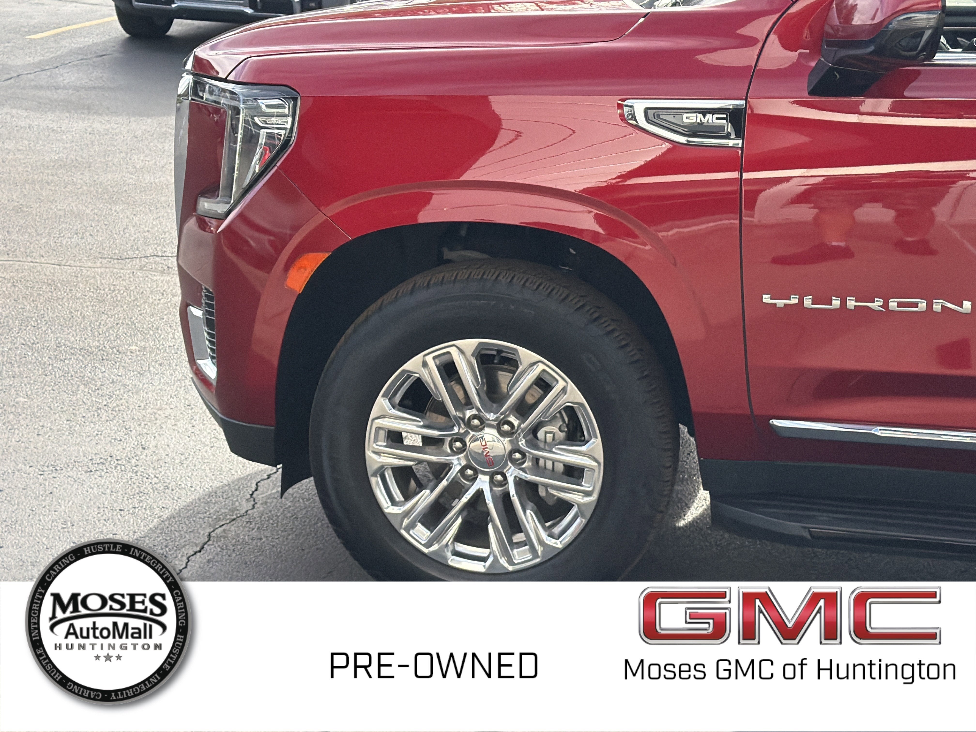 2023 GMC Yukon SLT