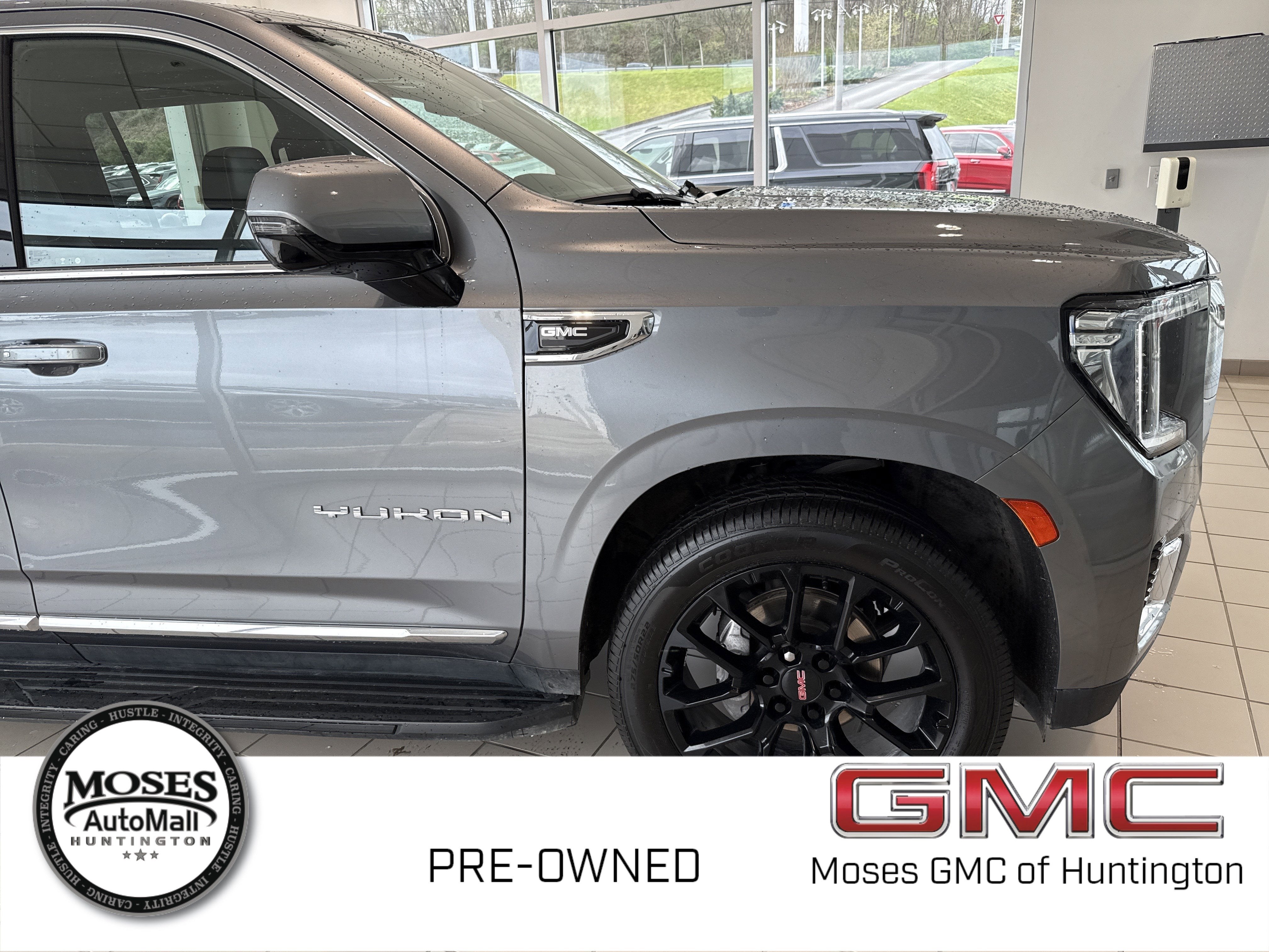 2022 GMC Yukon XL SLT