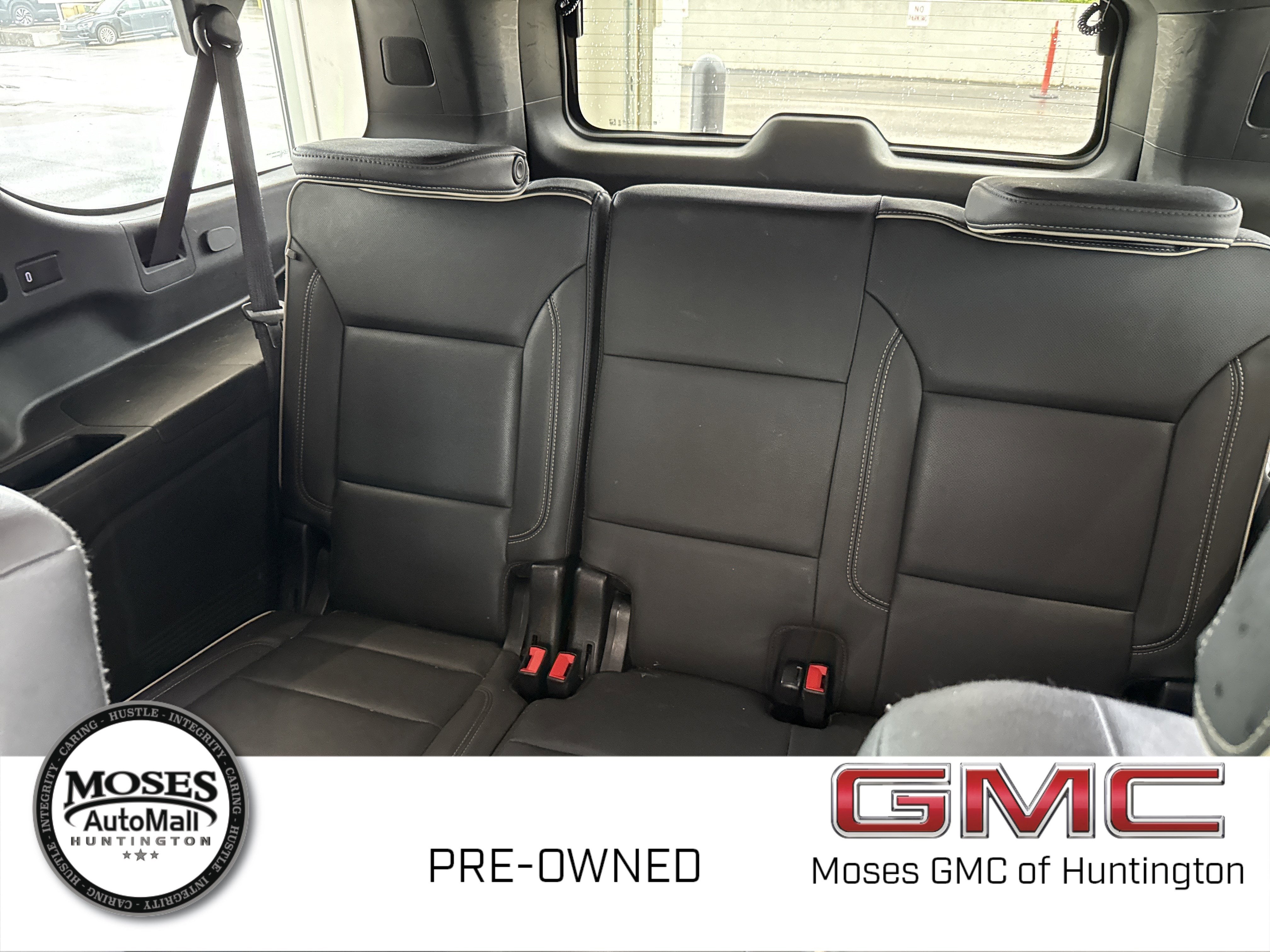 2022 GMC Yukon XL SLT