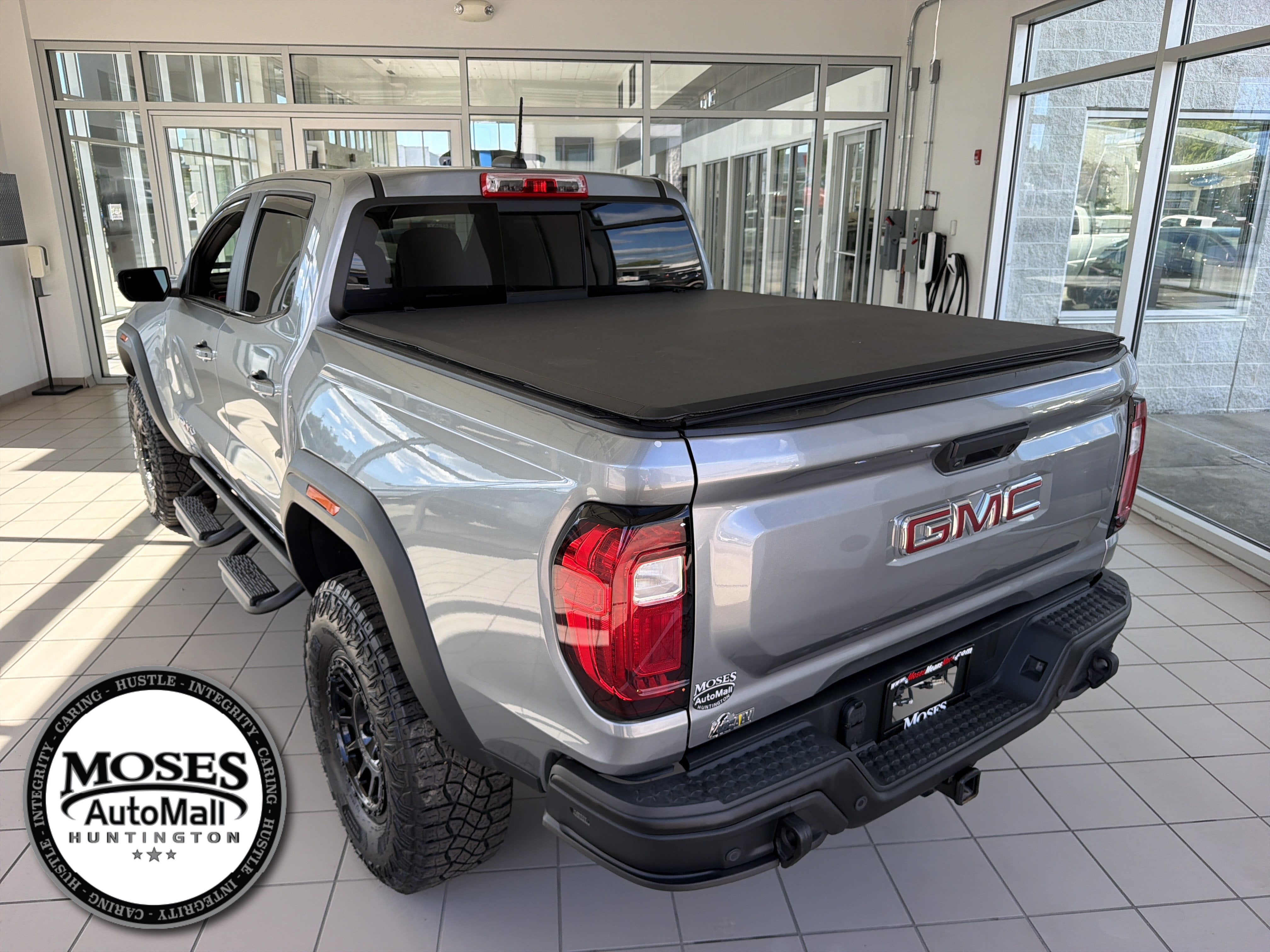 2024 GMC Canyon AT4X