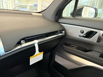 2027 Cadillac VISTIQ Sport