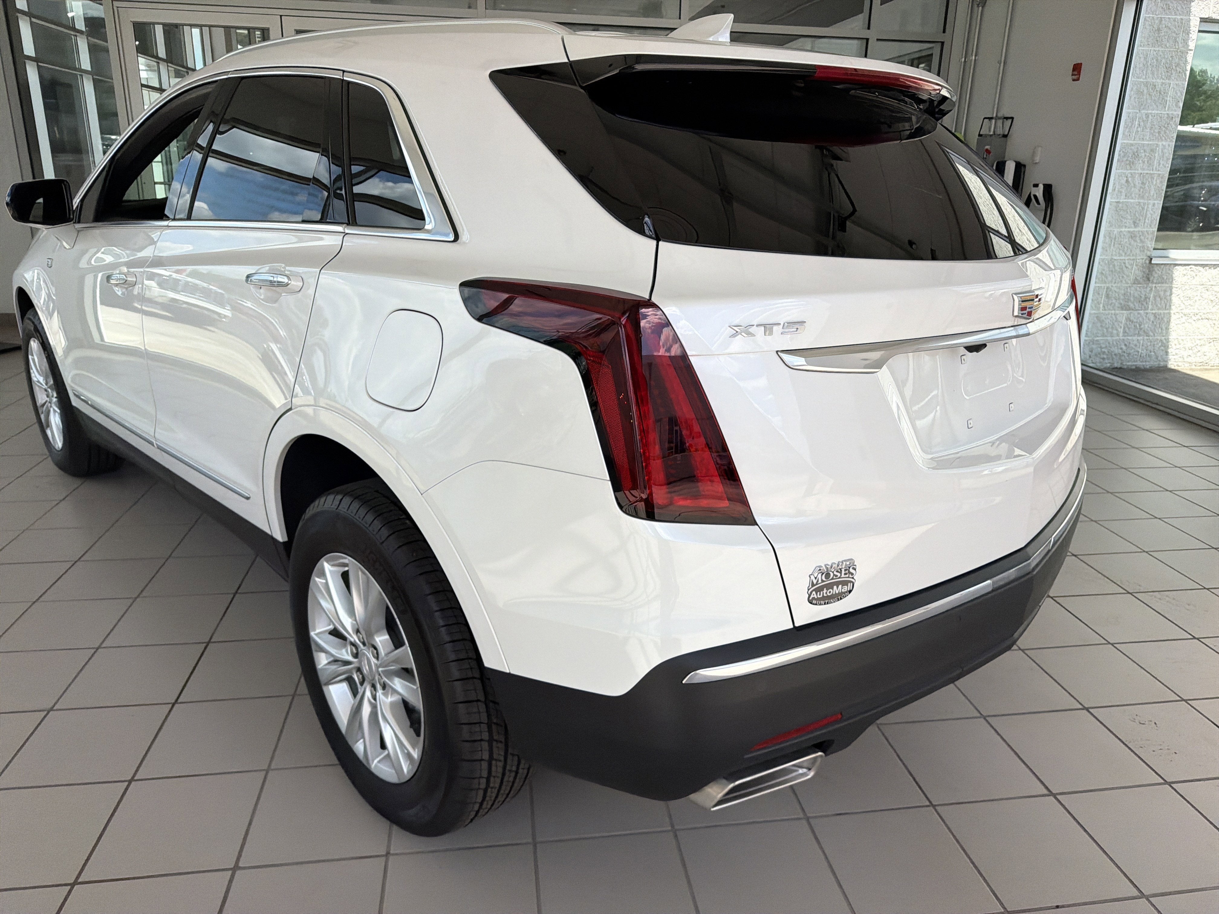 2026 Cadillac XT5 Luxury