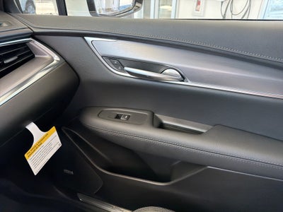2026 Cadillac XT5 Luxury
