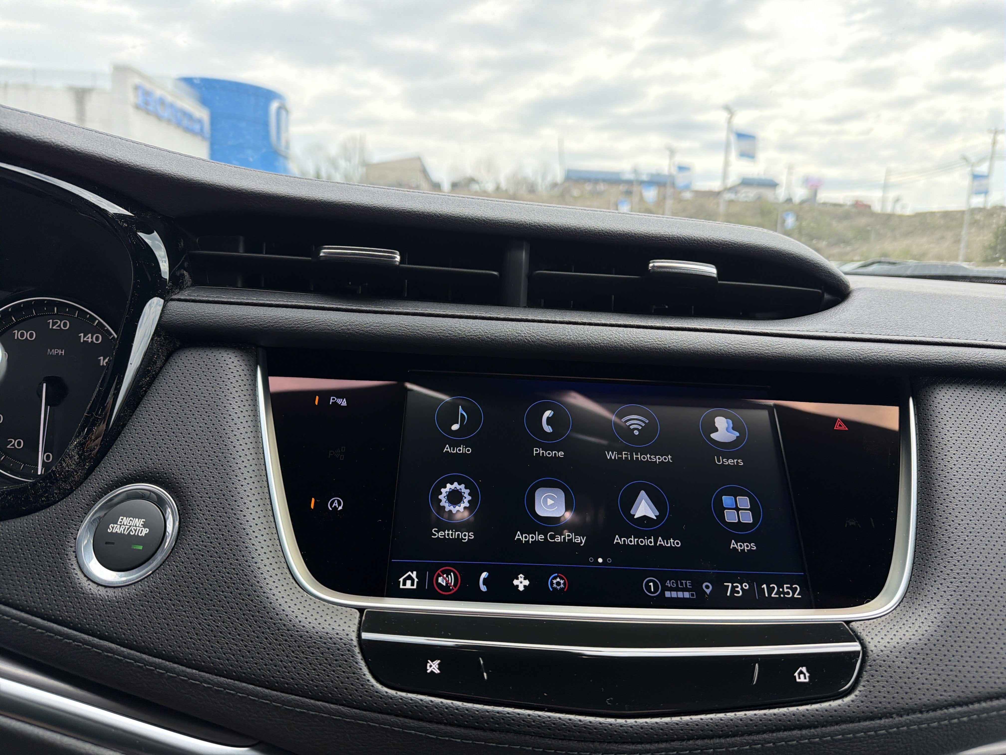 2026 Cadillac XT5 Luxury