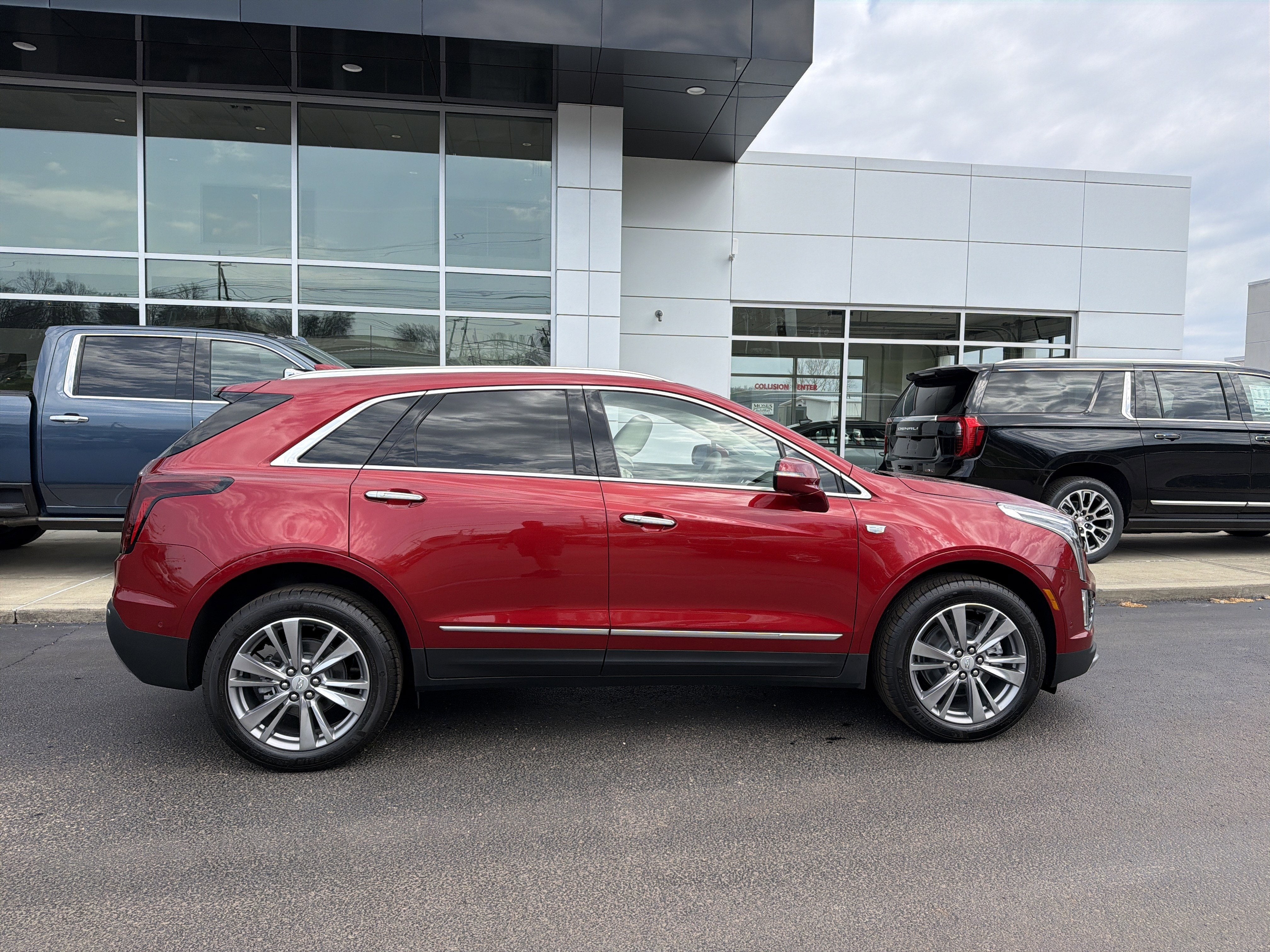 2026 Cadillac XT5 Premium Luxury