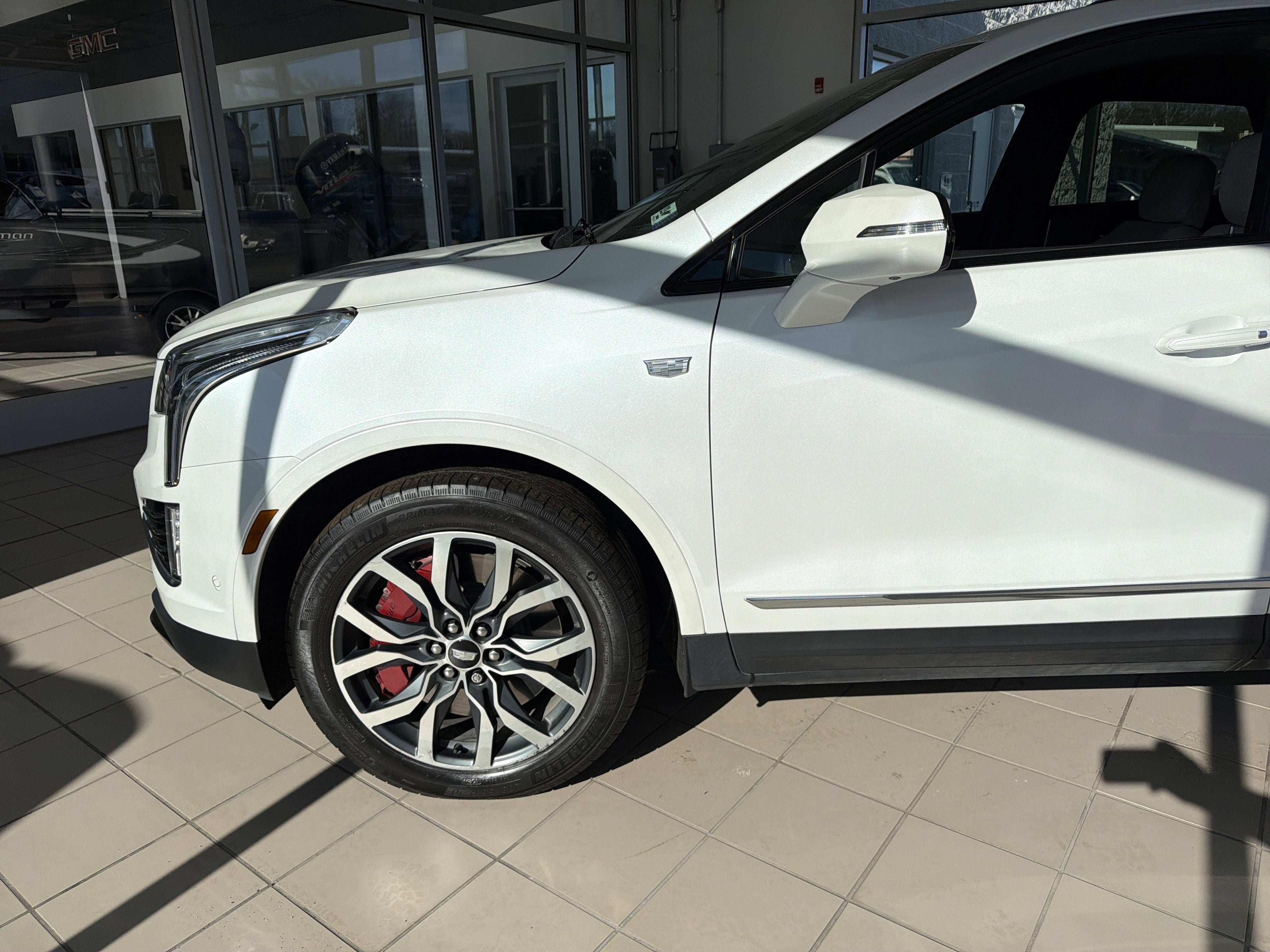 2023 Cadillac XT5 Sport