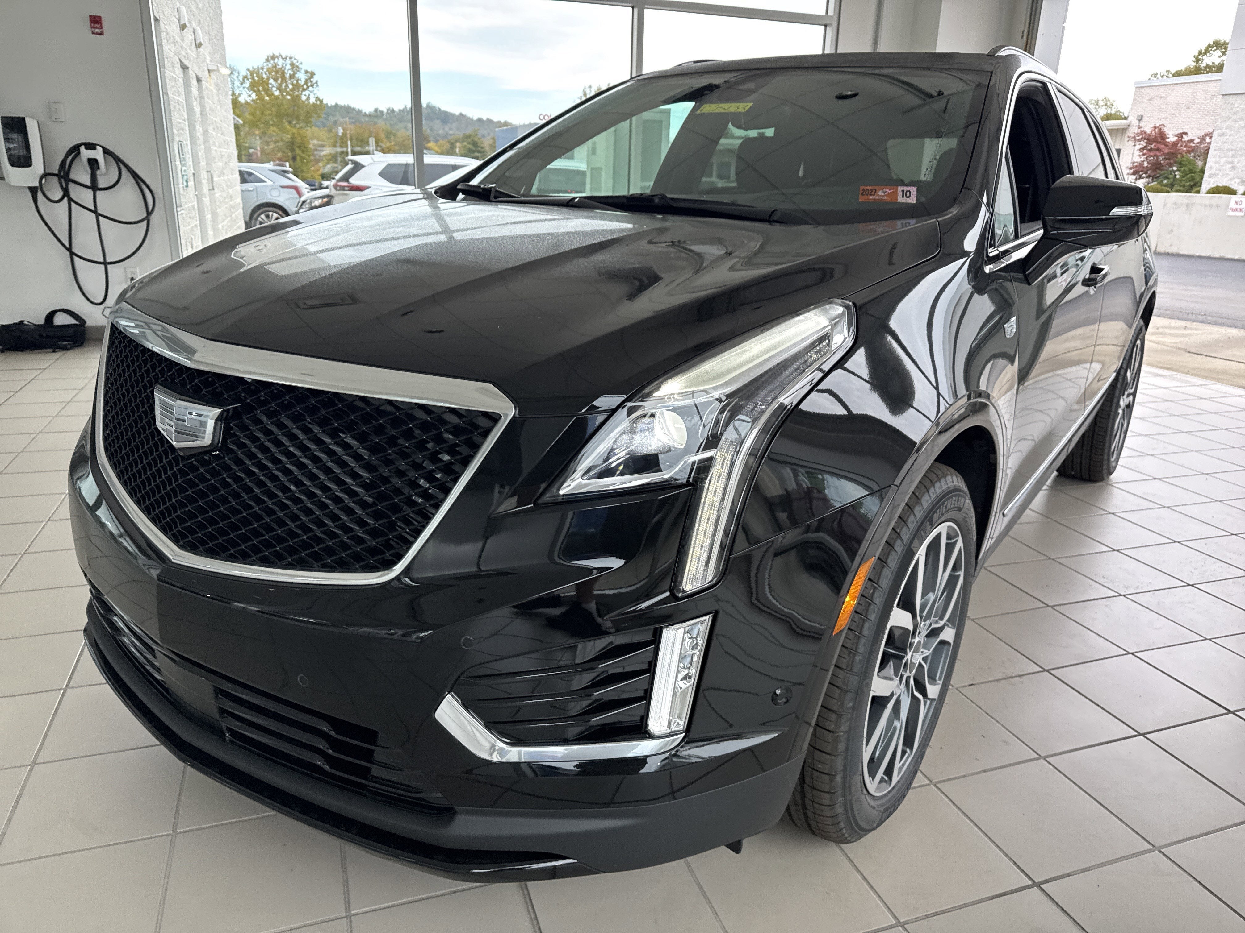 2025 Cadillac XT5 Sport