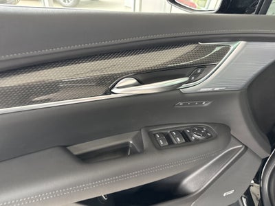 2025 Cadillac XT5 Sport