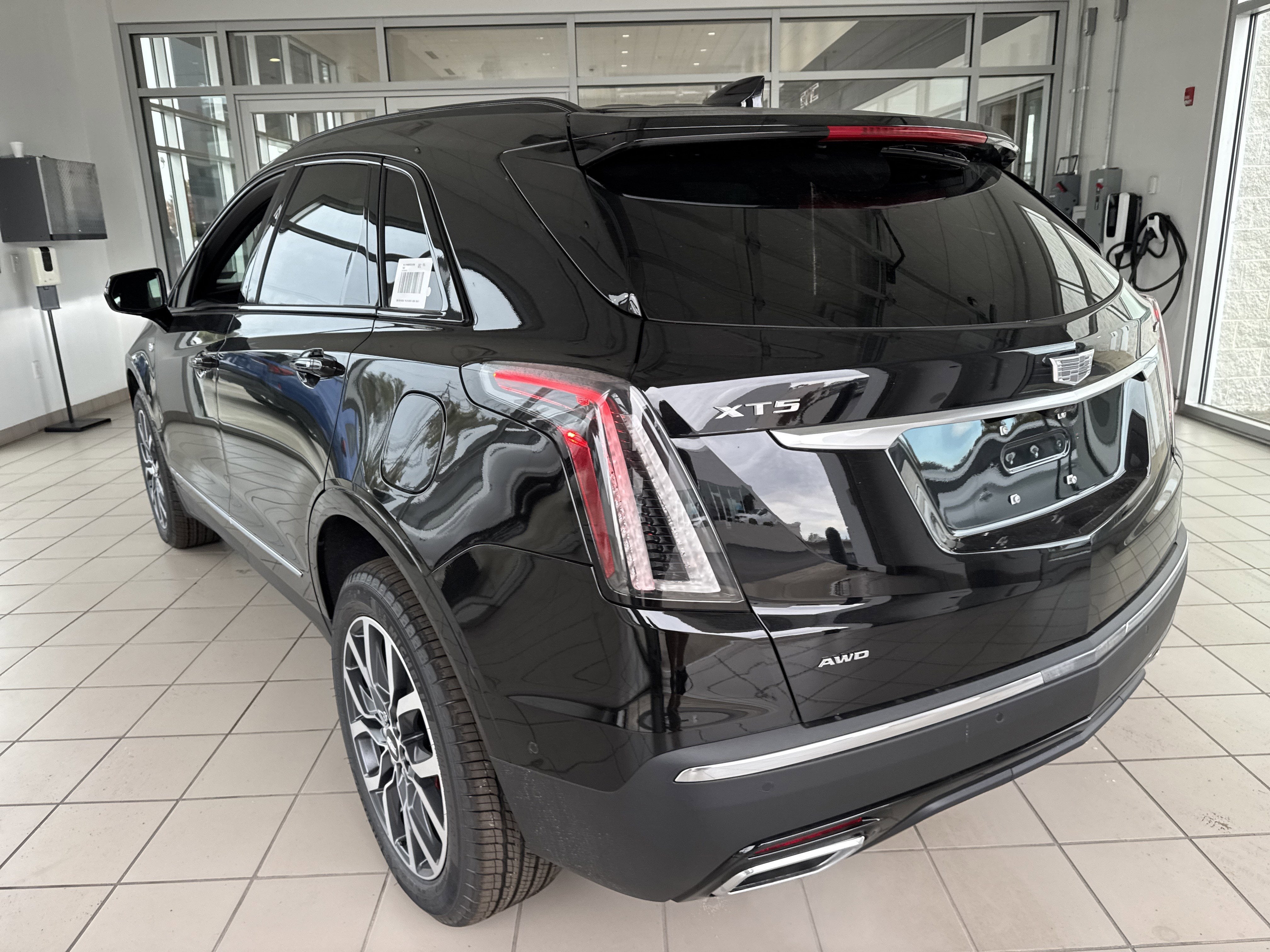 2025 Cadillac XT5 Sport
