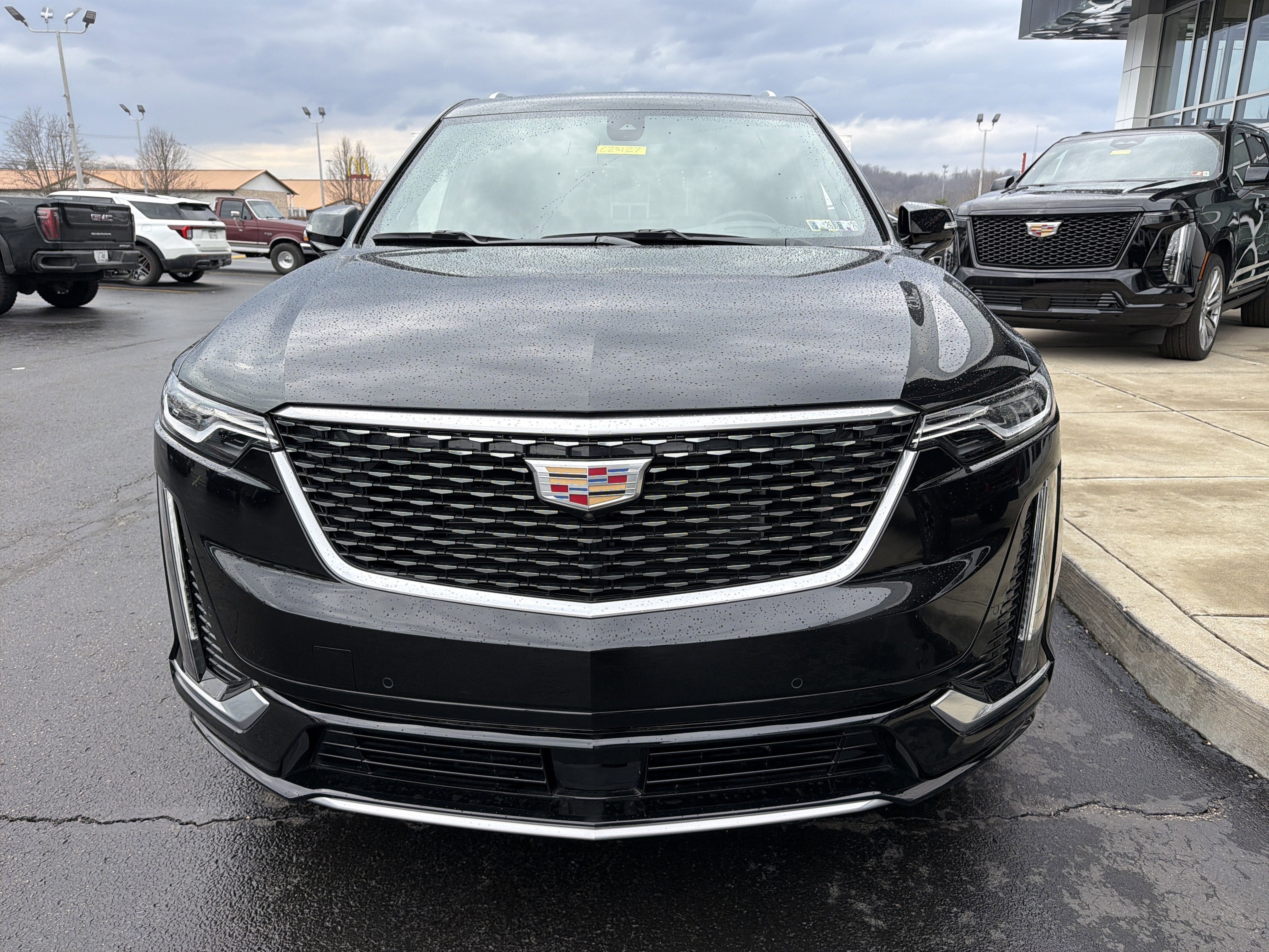 2025 Cadillac XT6 Premium Luxury