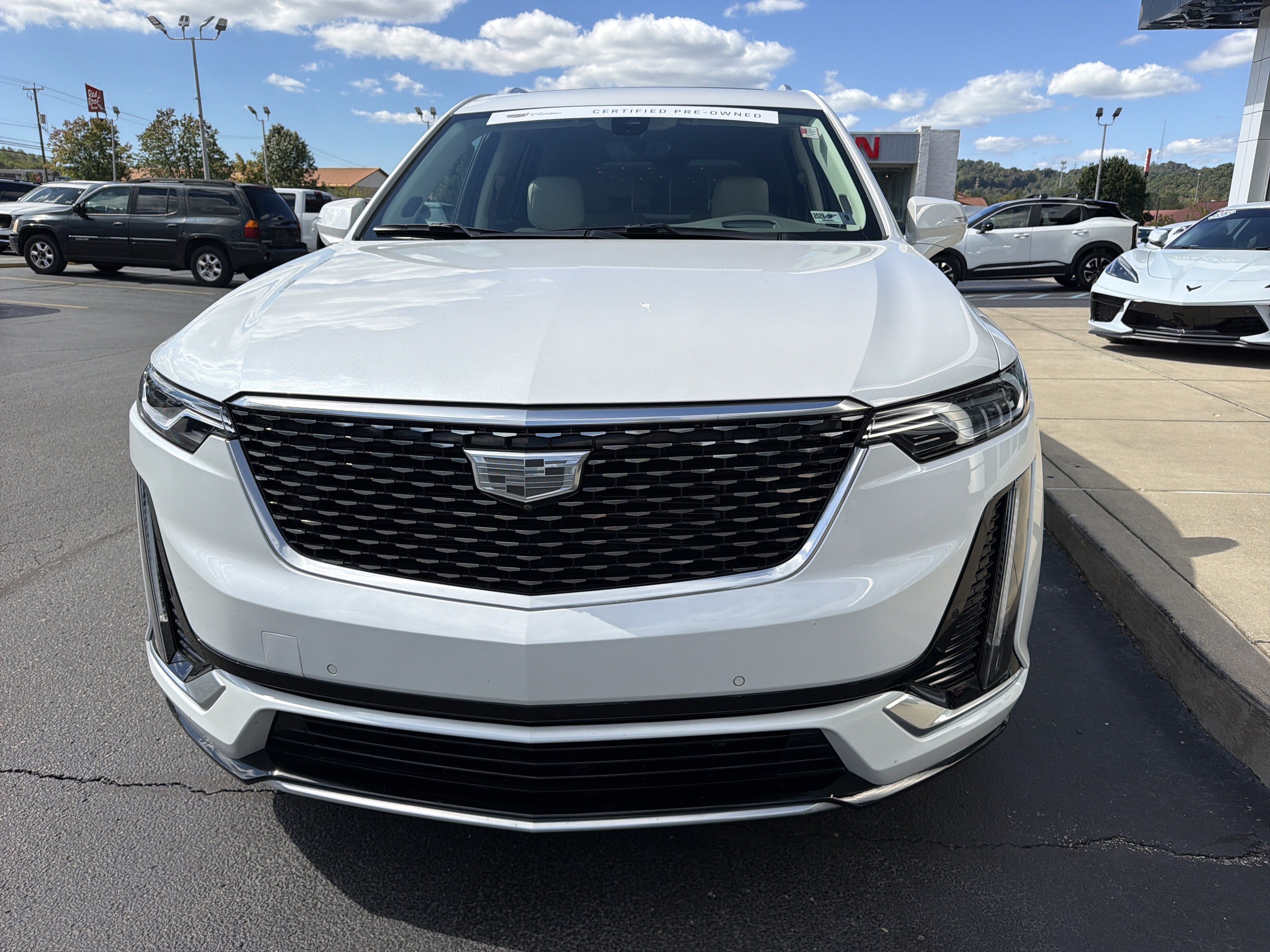 2024 Cadillac XT6 Premium Luxury