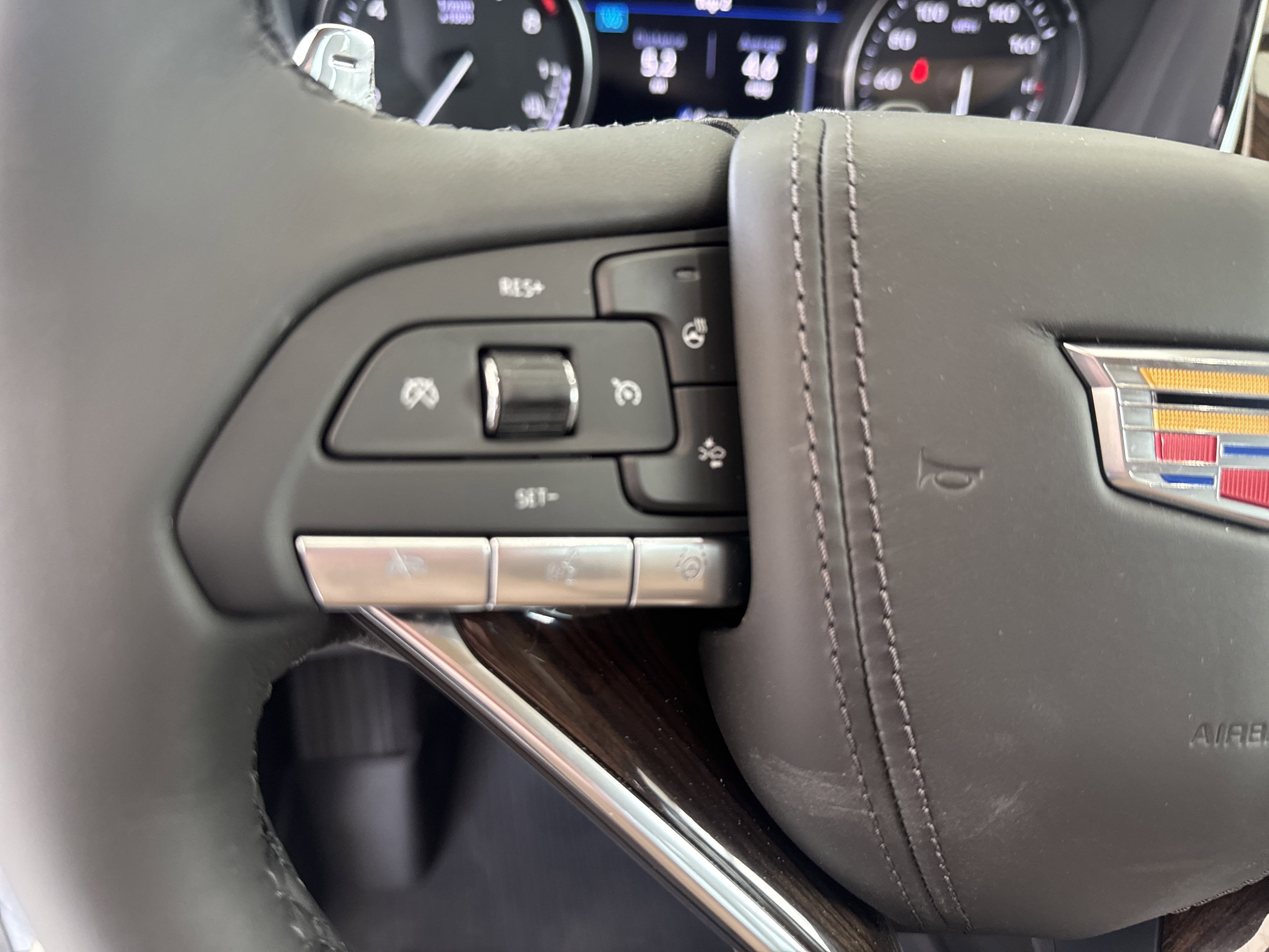 2025 Cadillac XT6 Sport