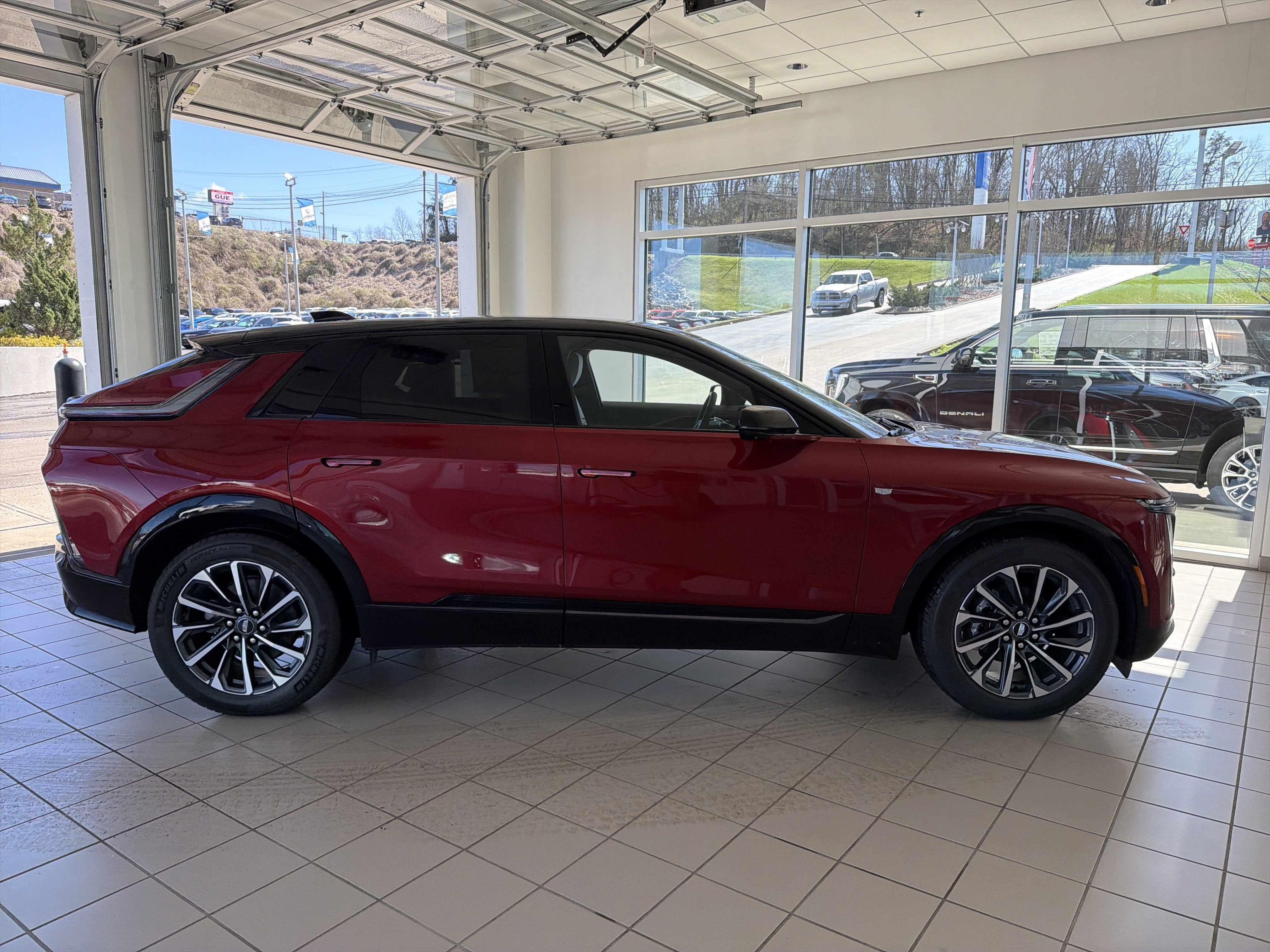 2026 Cadillac LYRIQ Sport