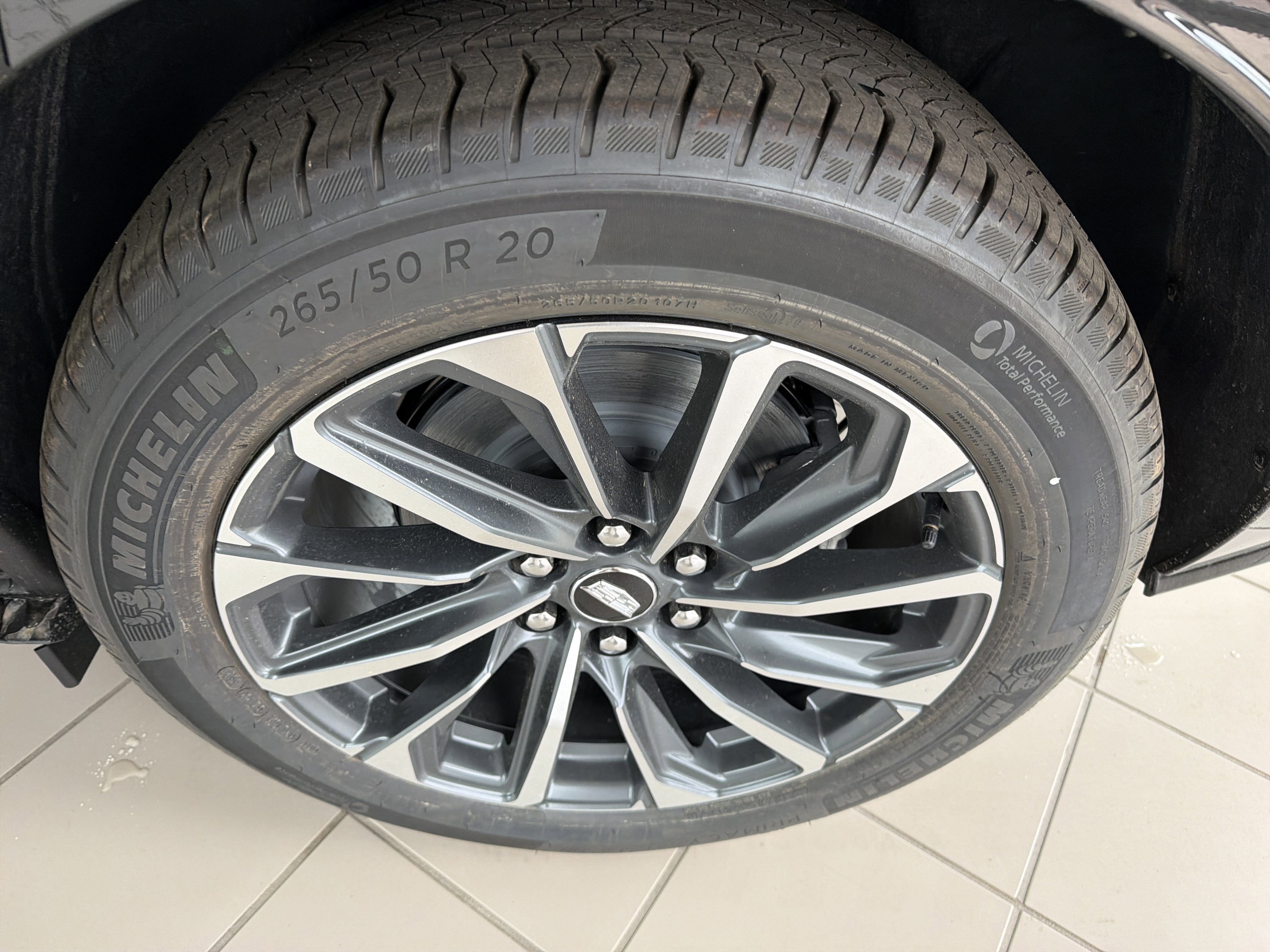 2026 Cadillac LYRIQ Premium Sport
