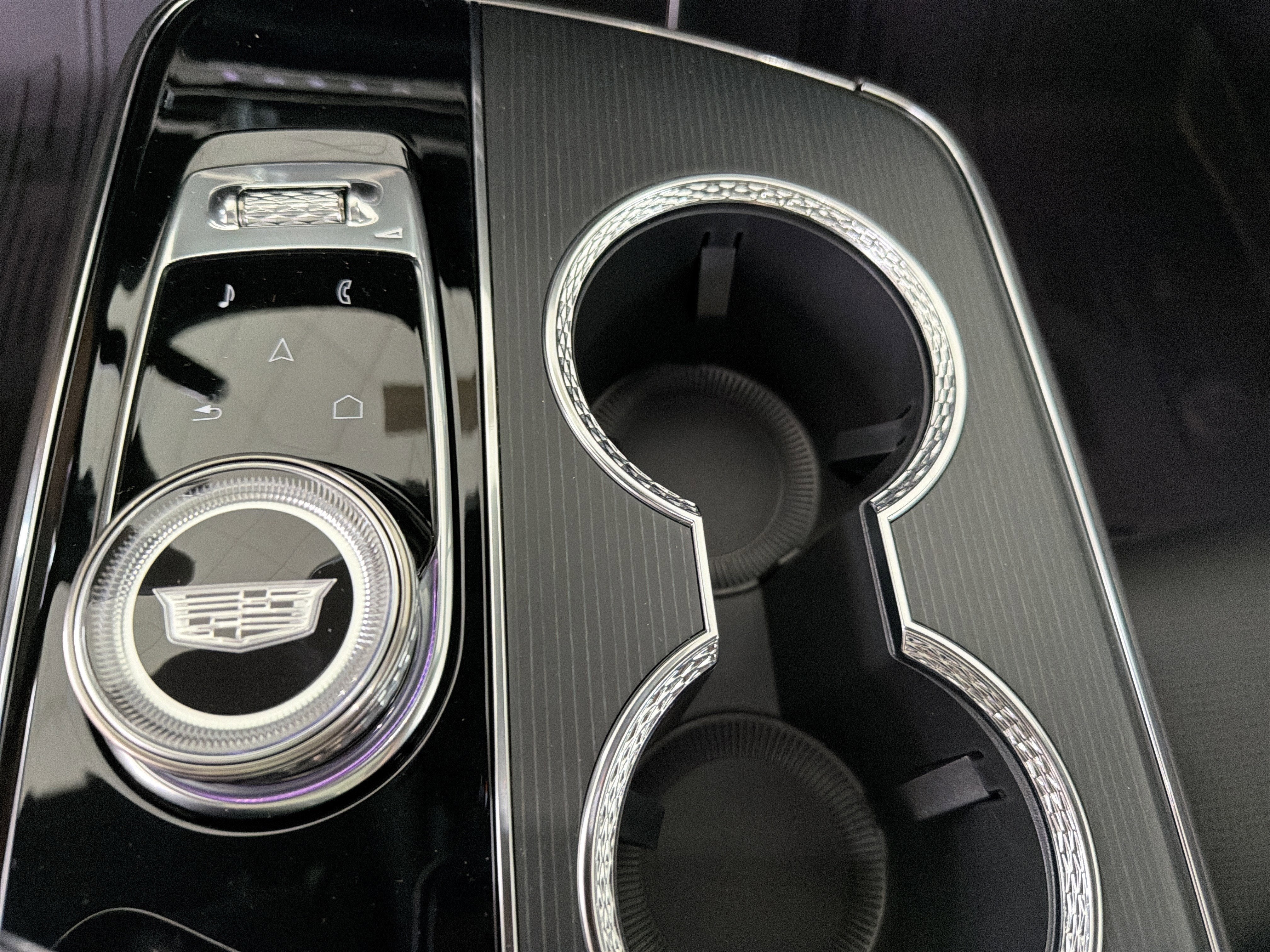 2026 Cadillac LYRIQ Premium Sport