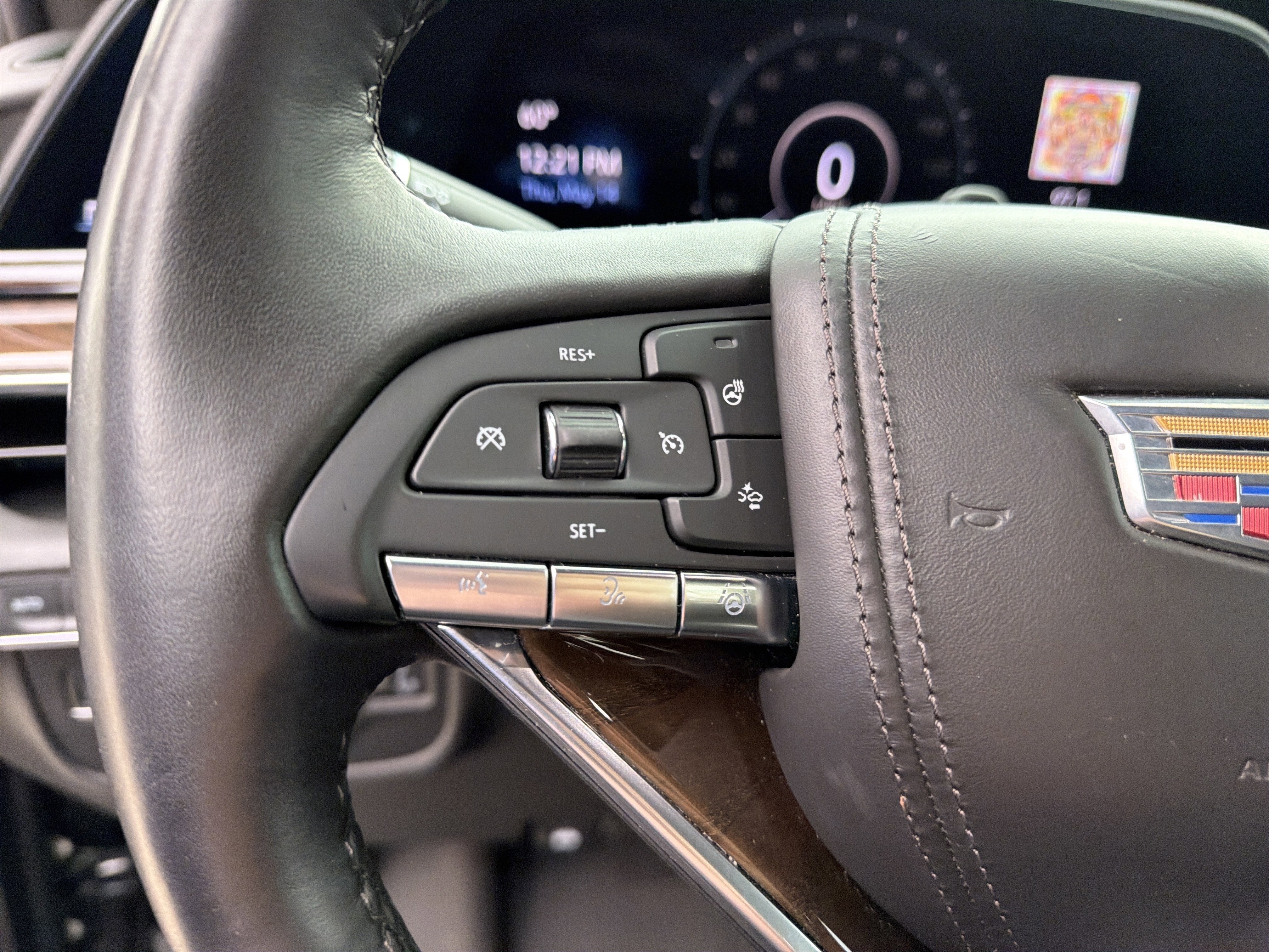 2023 Cadillac Escalade ESV Sport Platinum