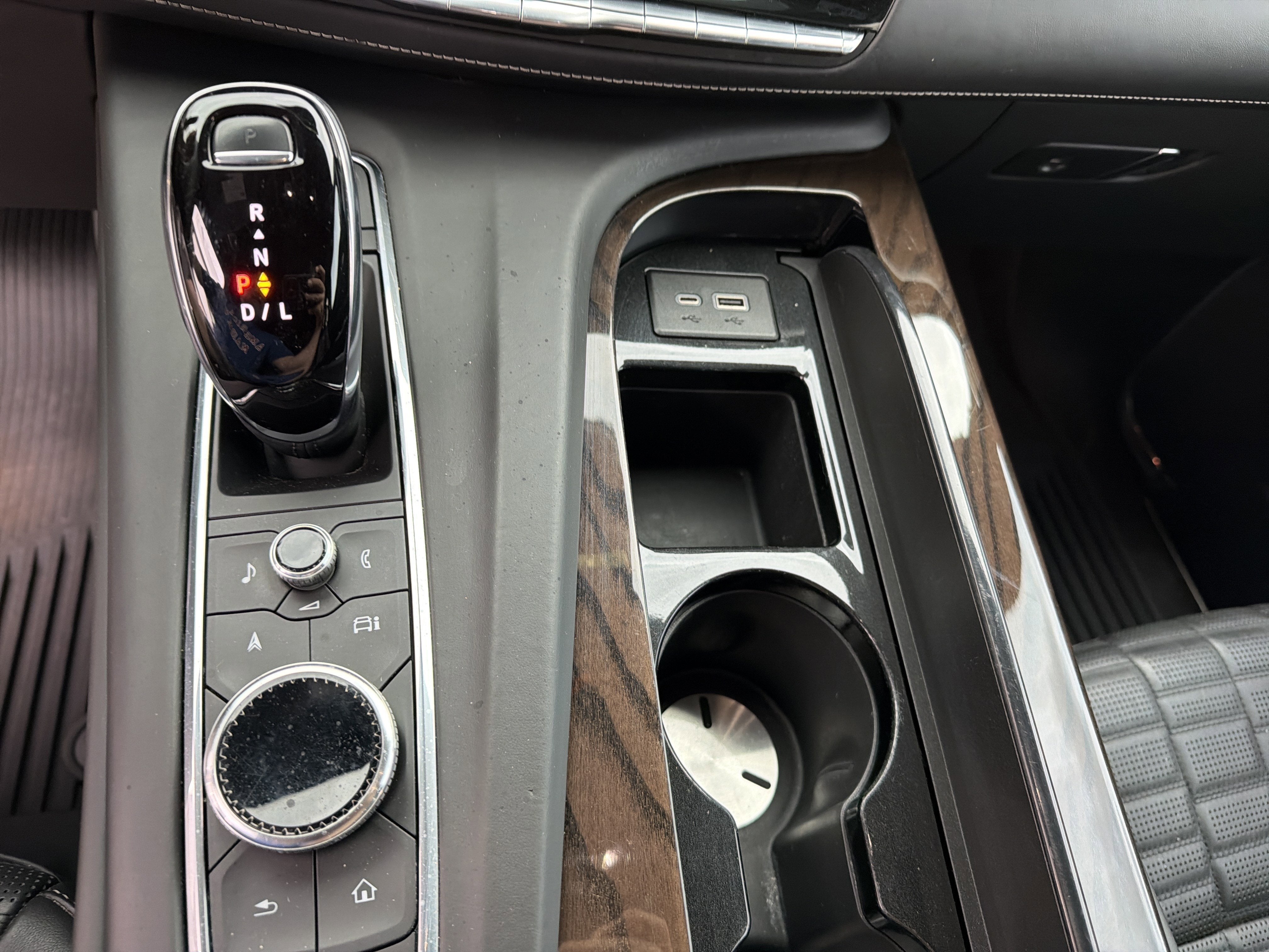 2023 Cadillac Escalade ESV Sport Platinum