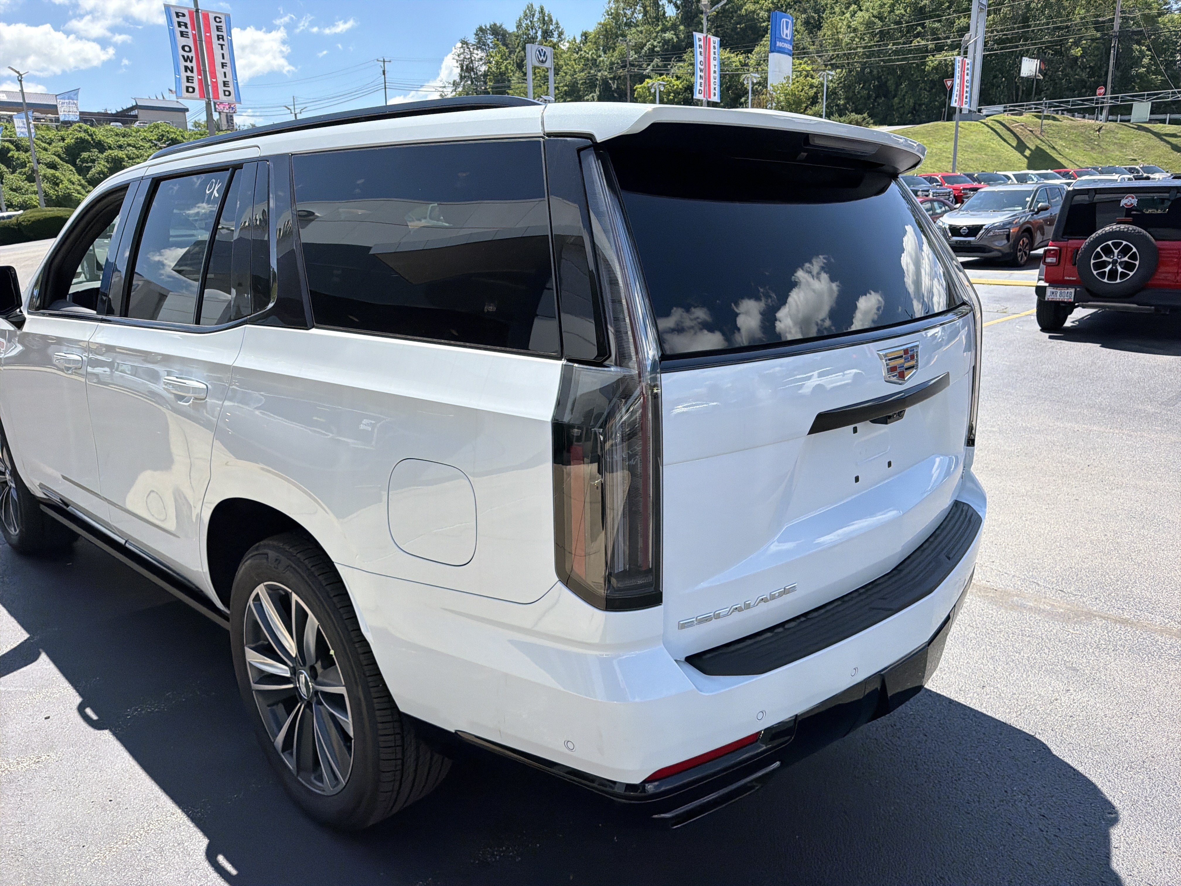 2026 Cadillac Escalade Sport