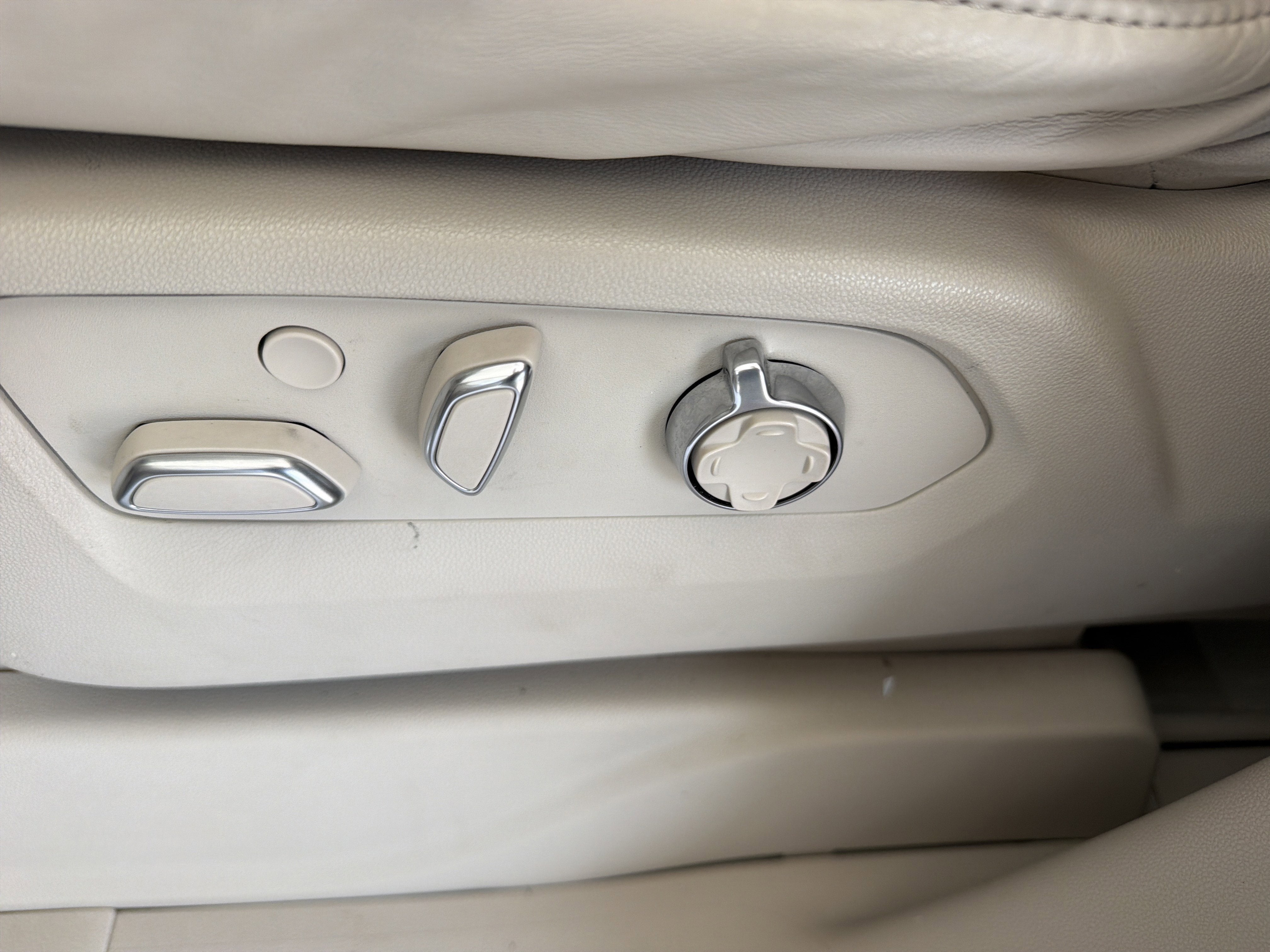 2025 Cadillac Escalade ESV Sport Platinum