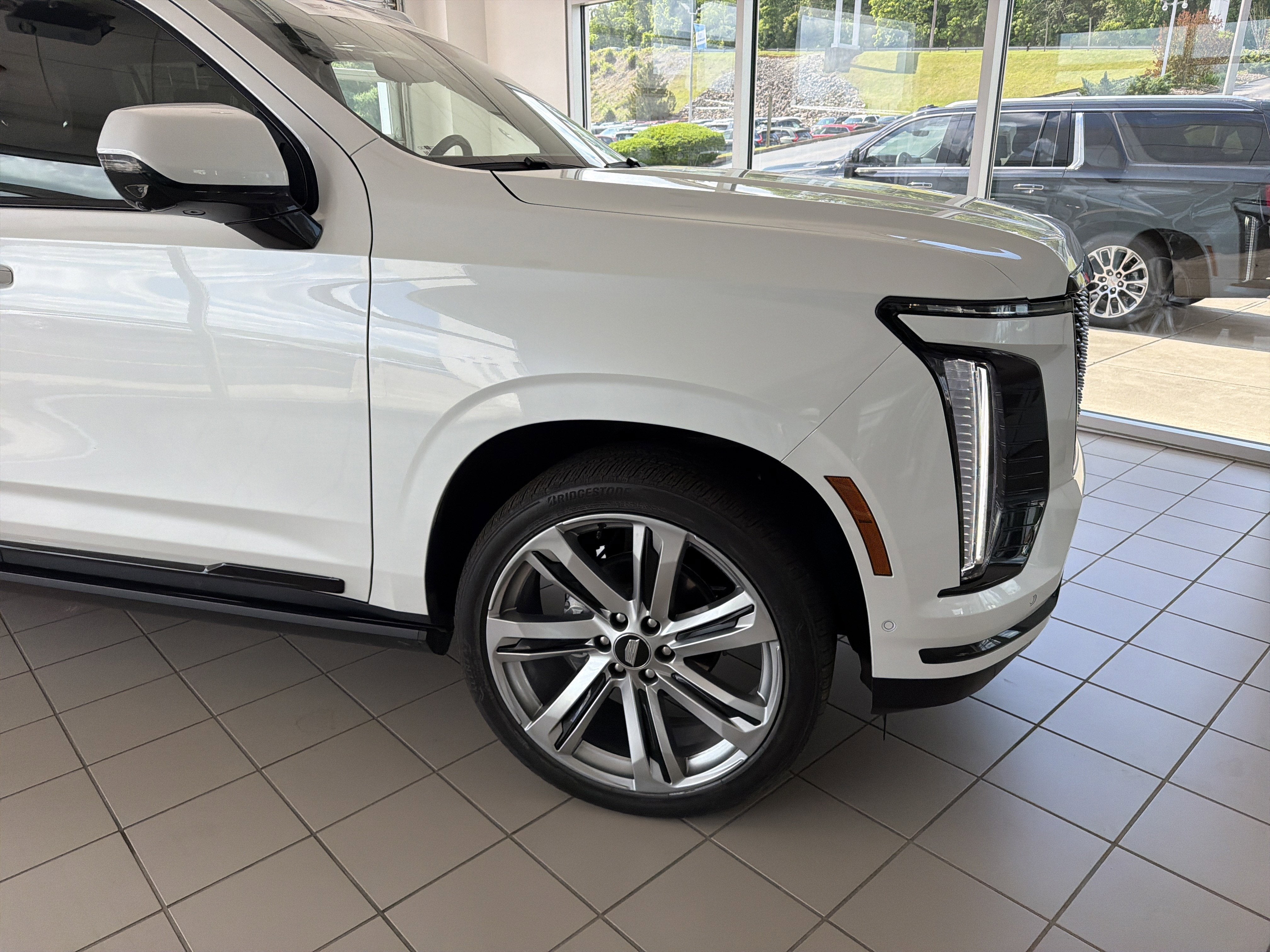 2025 Cadillac Escalade ESV Sport Platinum