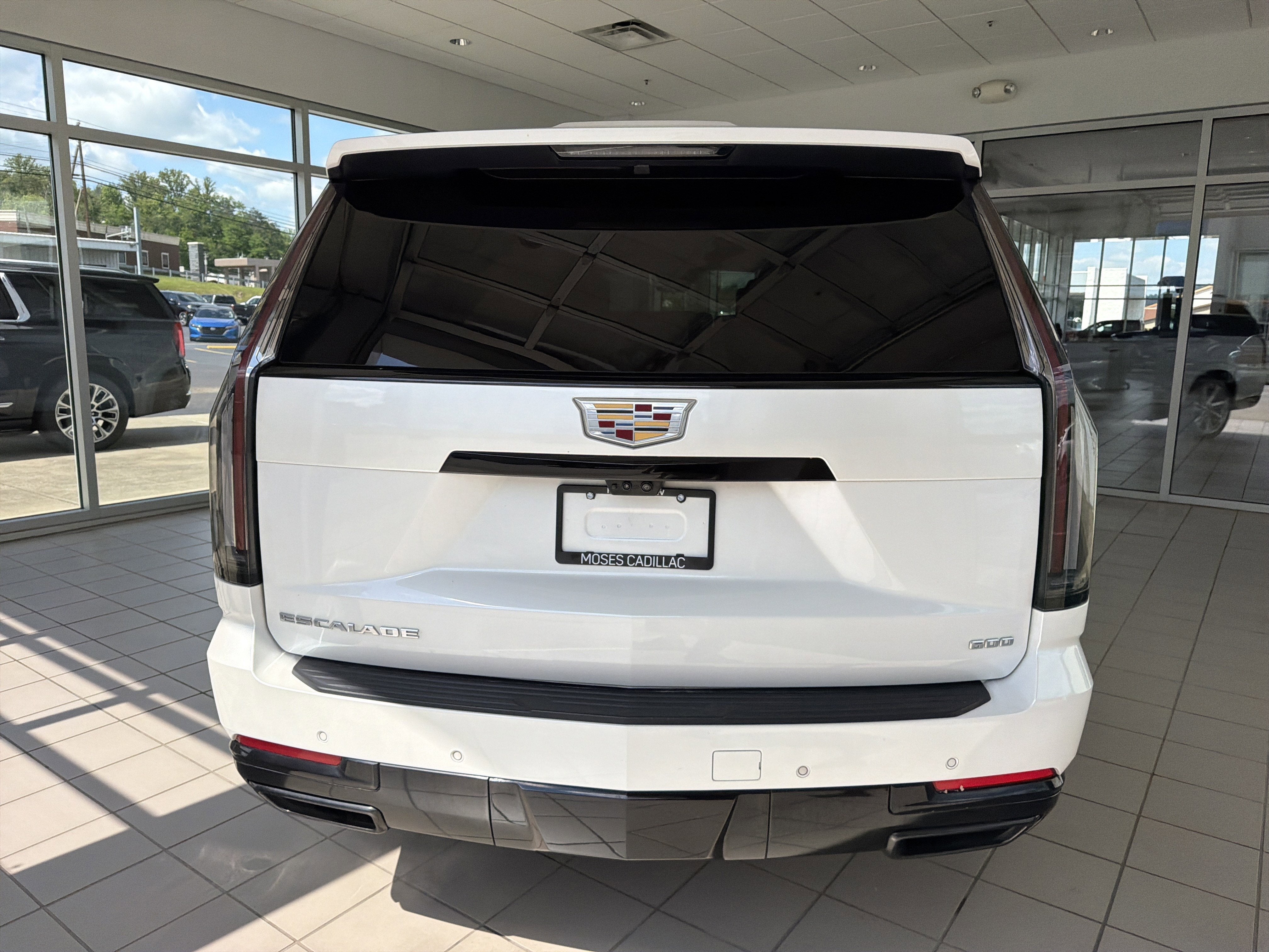 2025 Cadillac Escalade ESV Sport Platinum