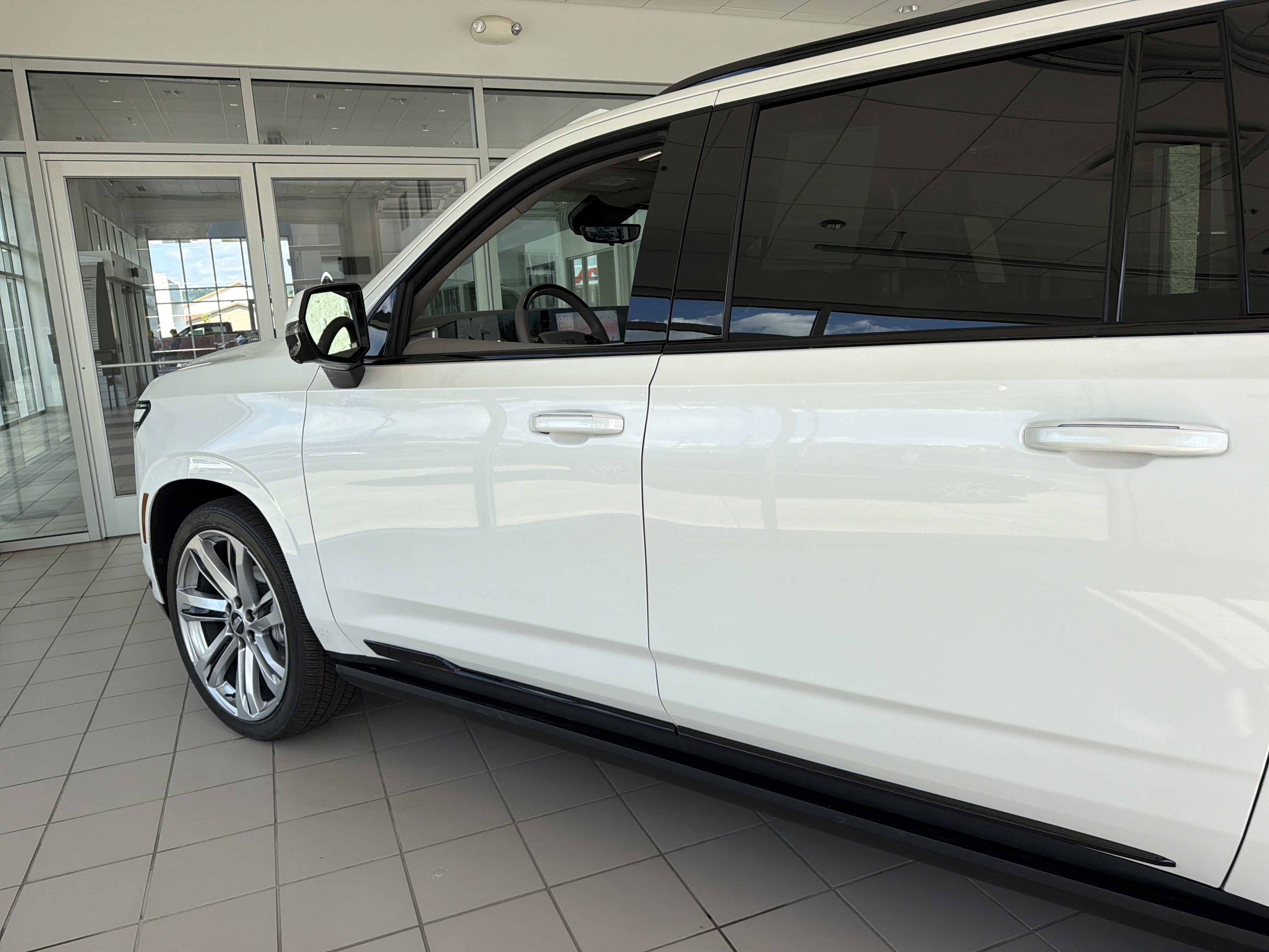 2025 Cadillac Escalade ESV Sport Platinum