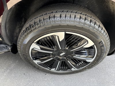 2025 Cadillac ESCALADE IQ Sport 2