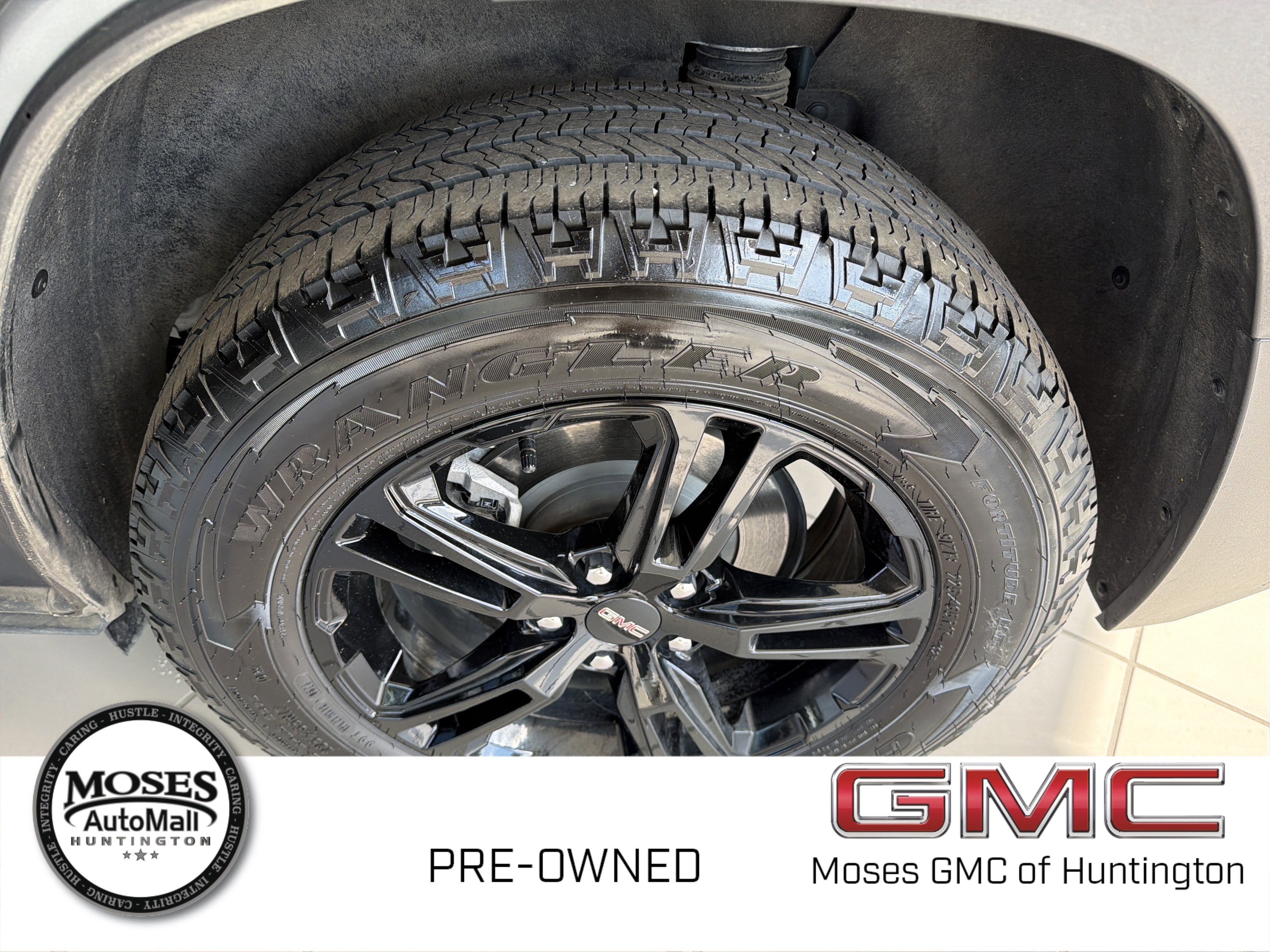 2023 GMC Terrain AT4