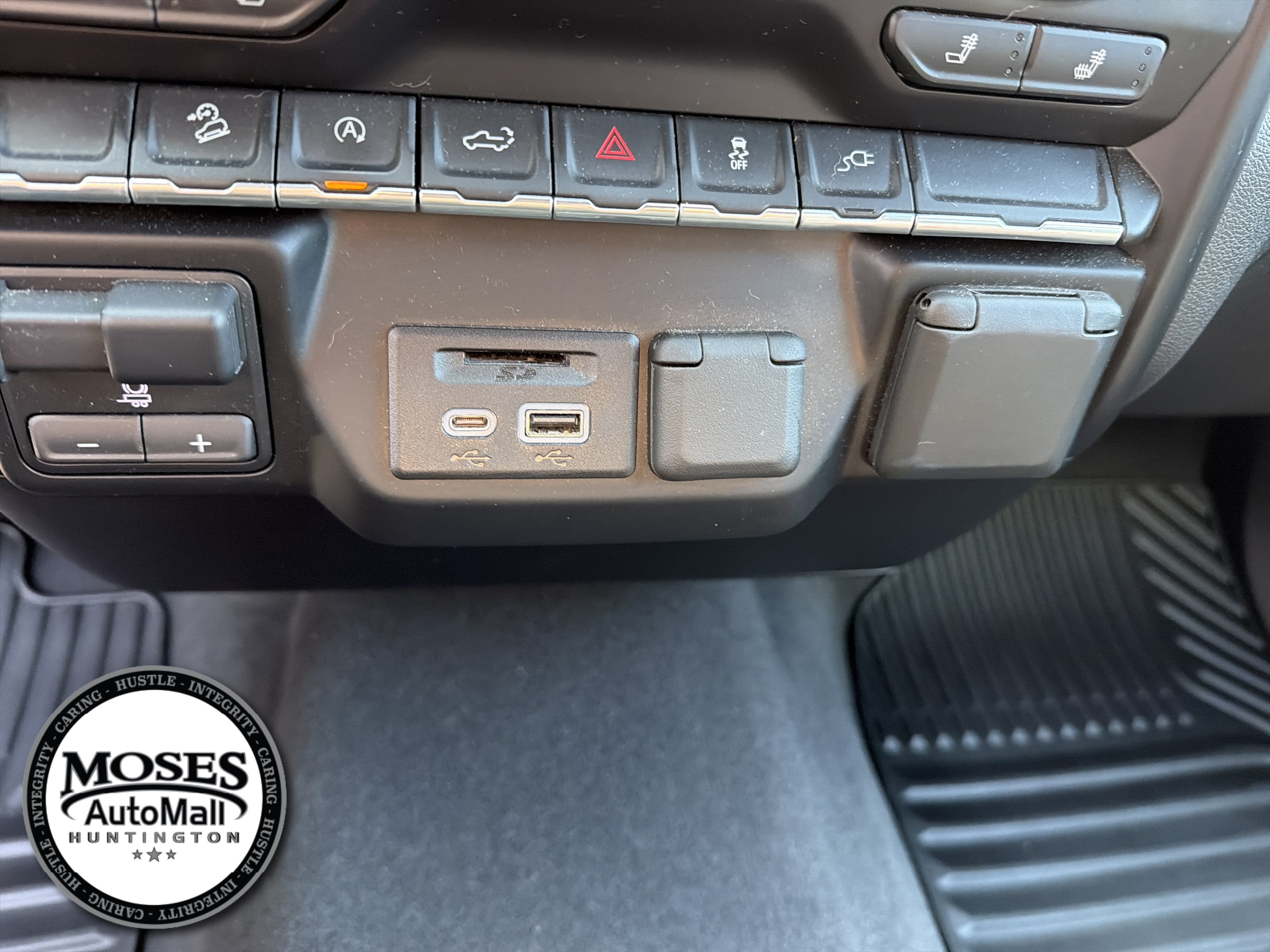 2020 GMC Sierra 1500 SLE