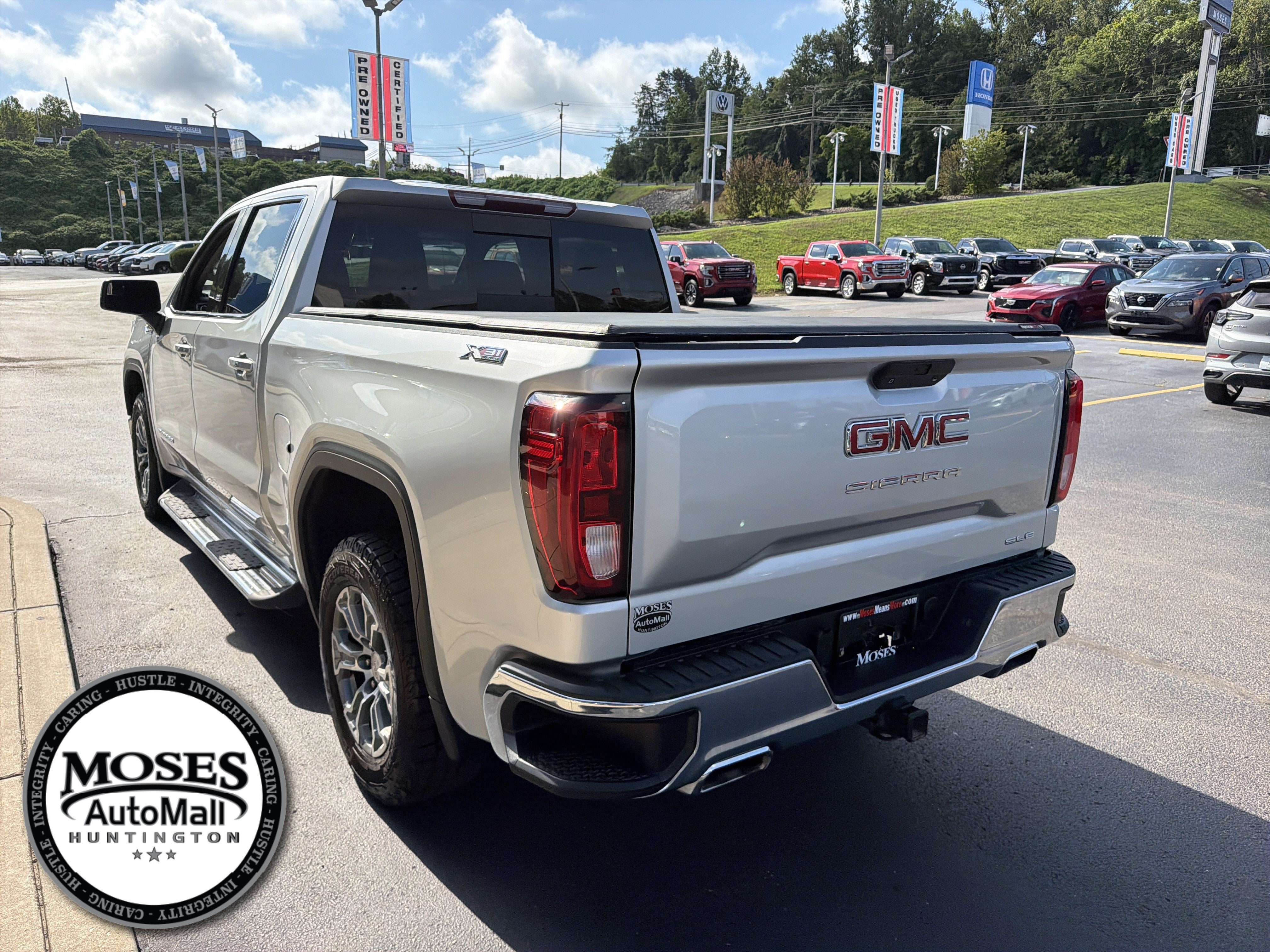 2020 GMC Sierra 1500 SLE