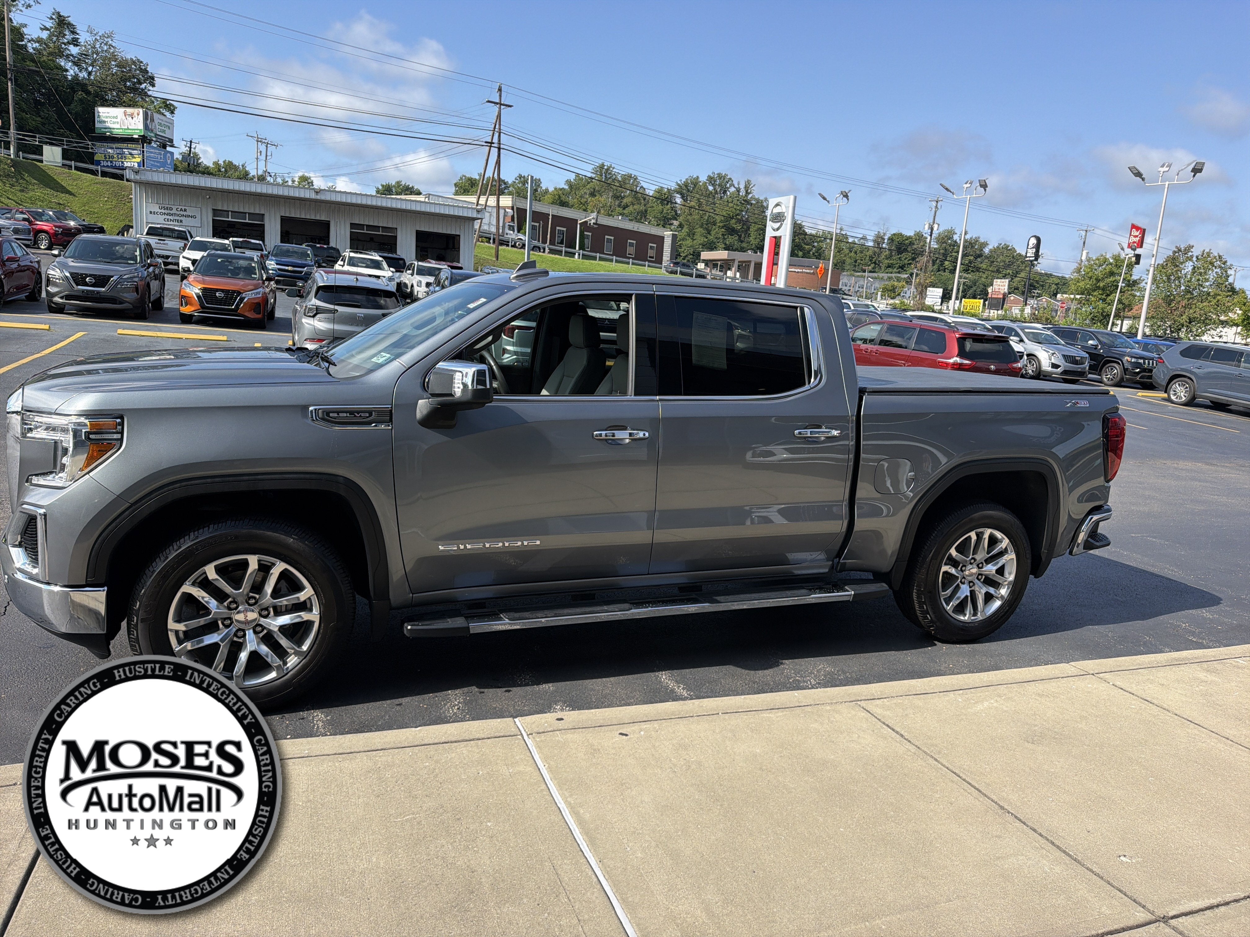 2021 GMC Sierra 1500 SLT