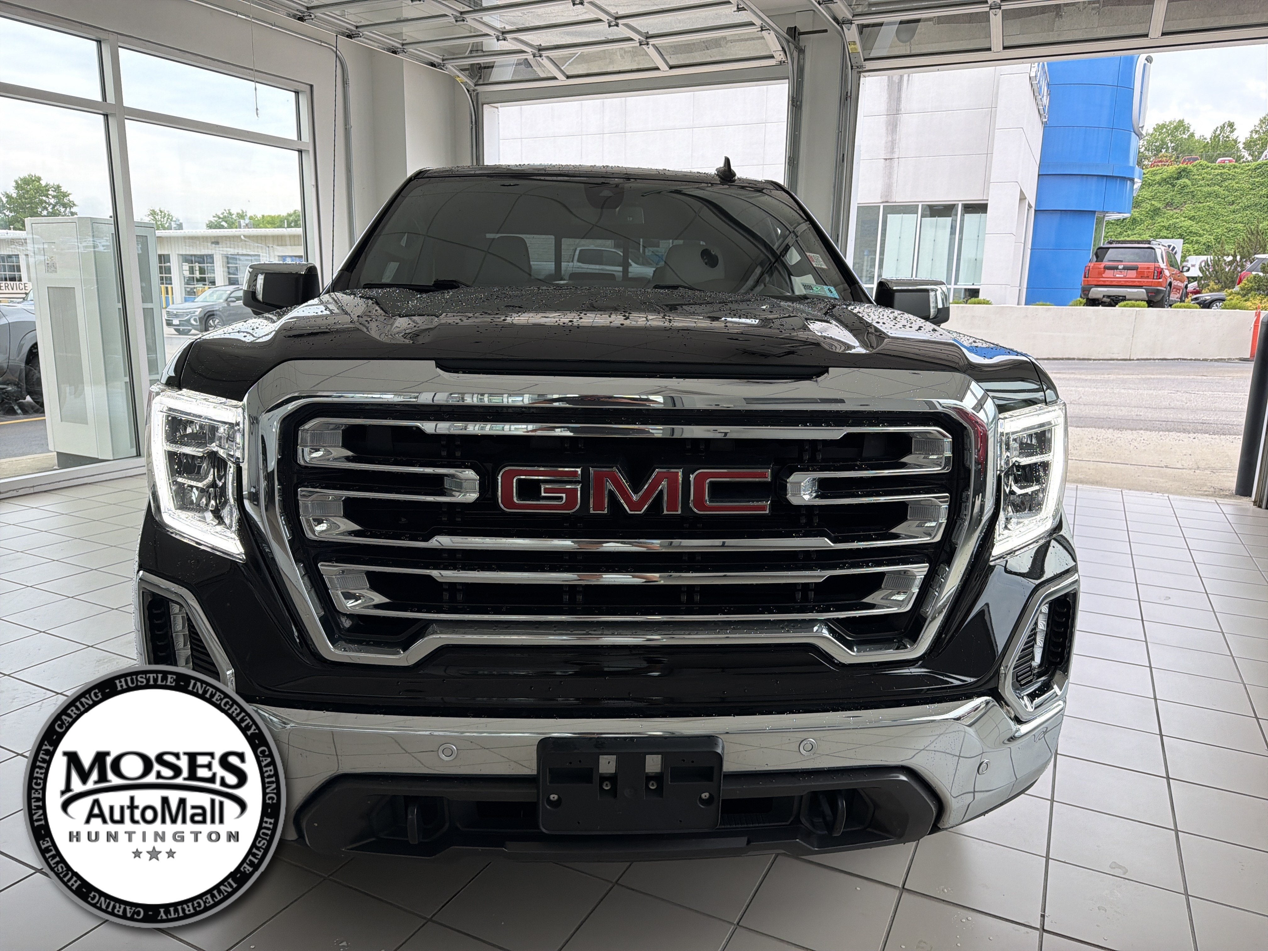 2021 GMC Sierra 1500 SLT