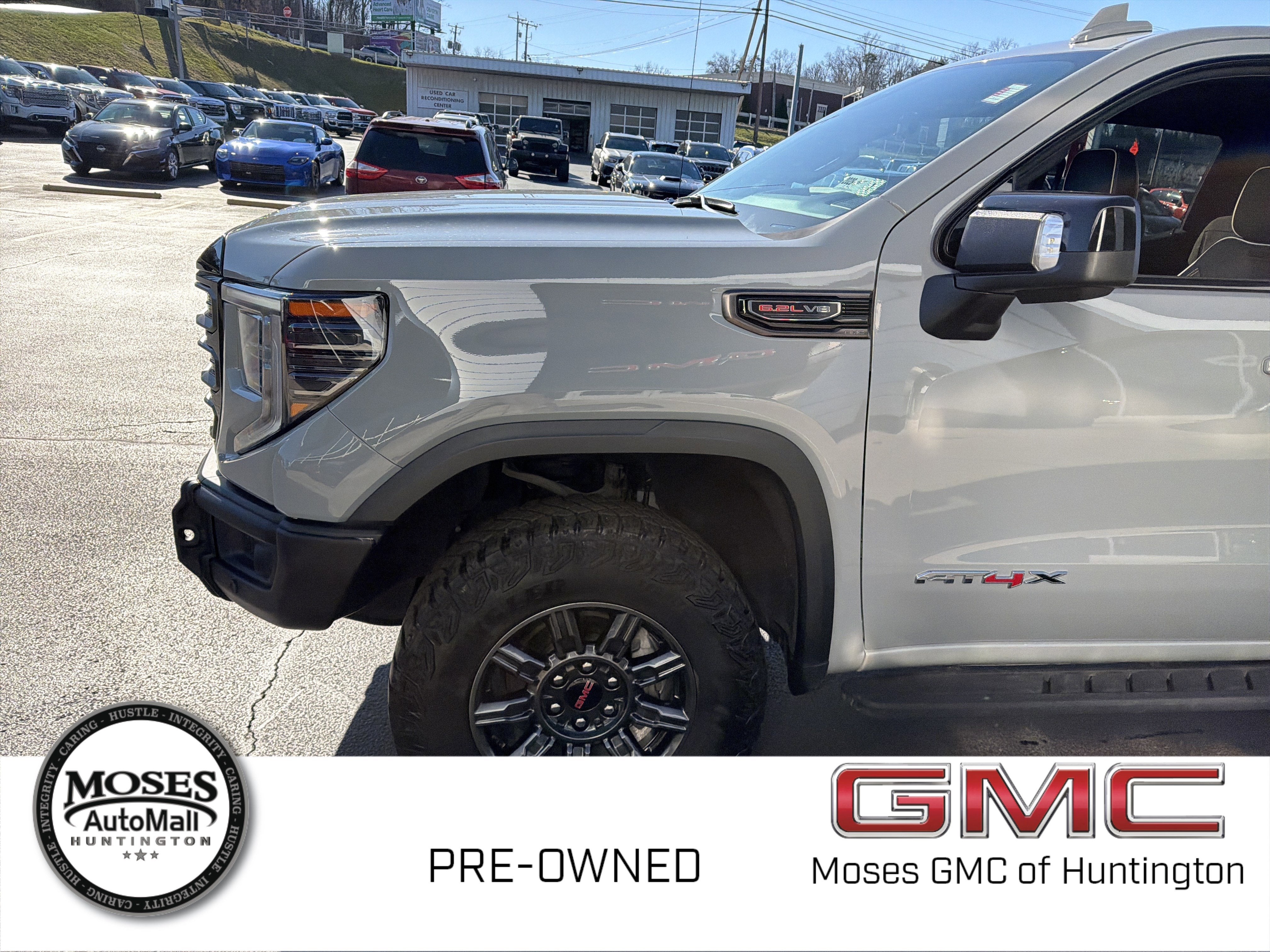 2024 GMC Sierra 1500 AT4X