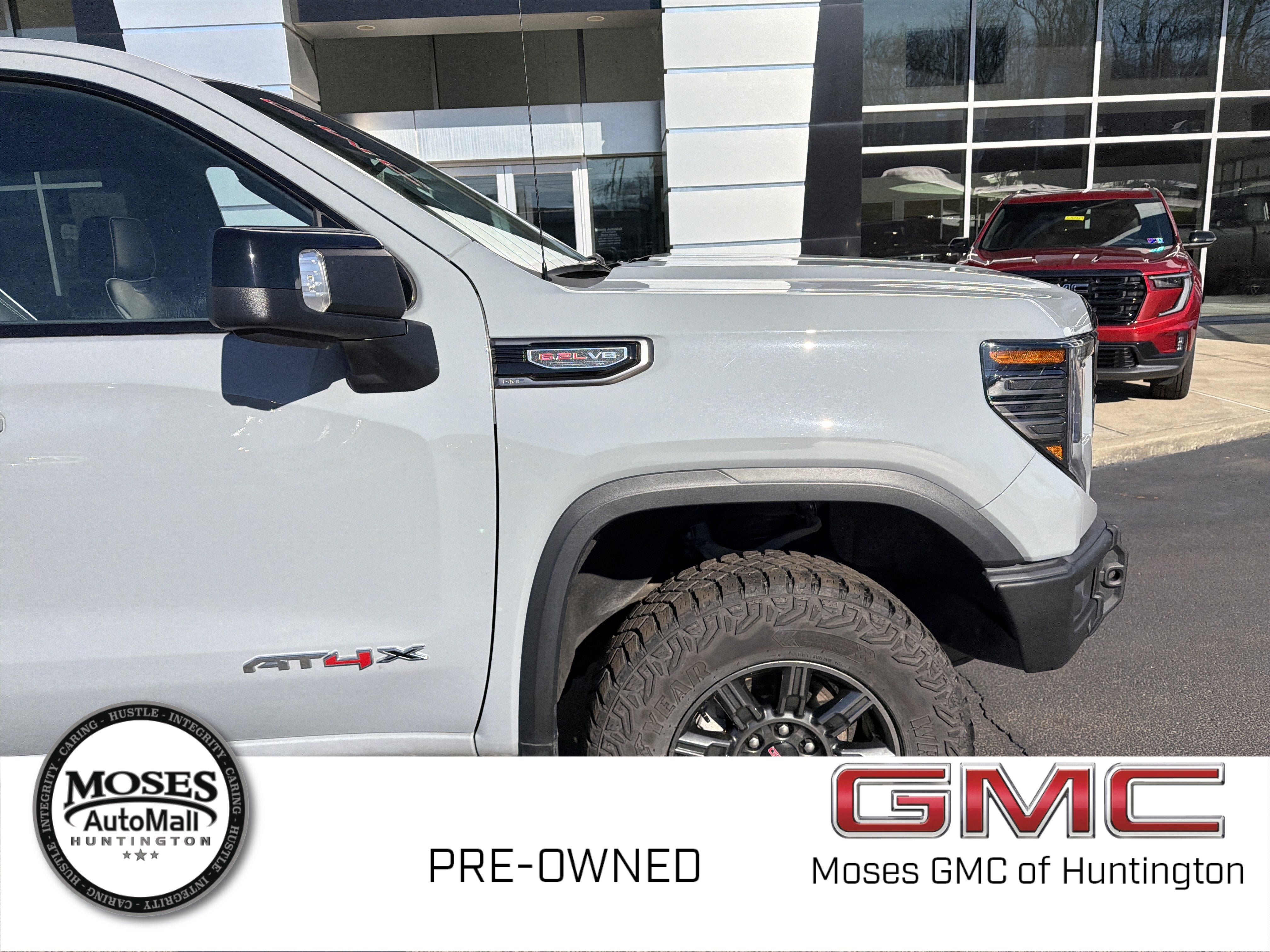 2024 GMC Sierra 1500 AT4X
