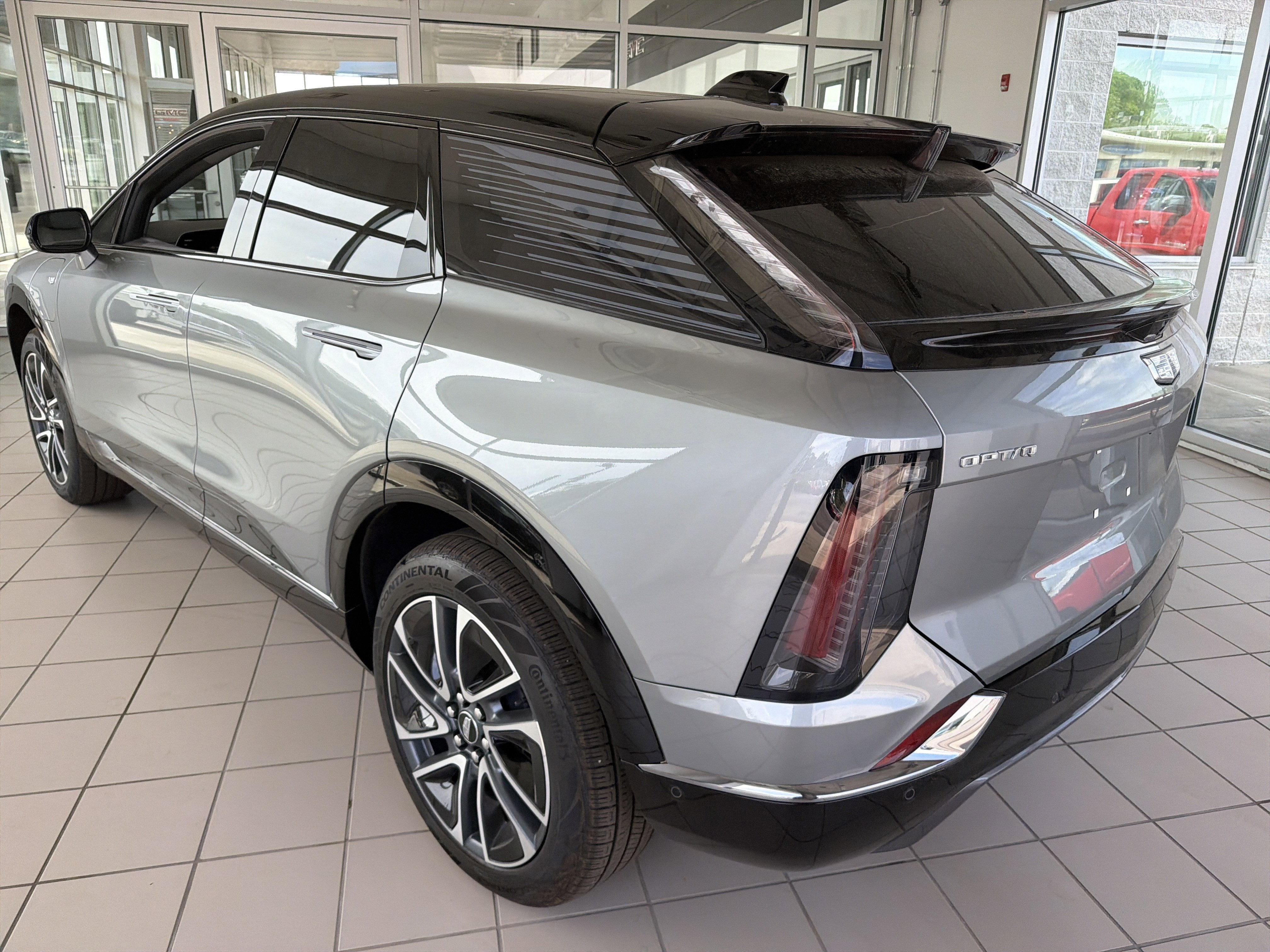 2026 Cadillac OPTIQ Premium Sport