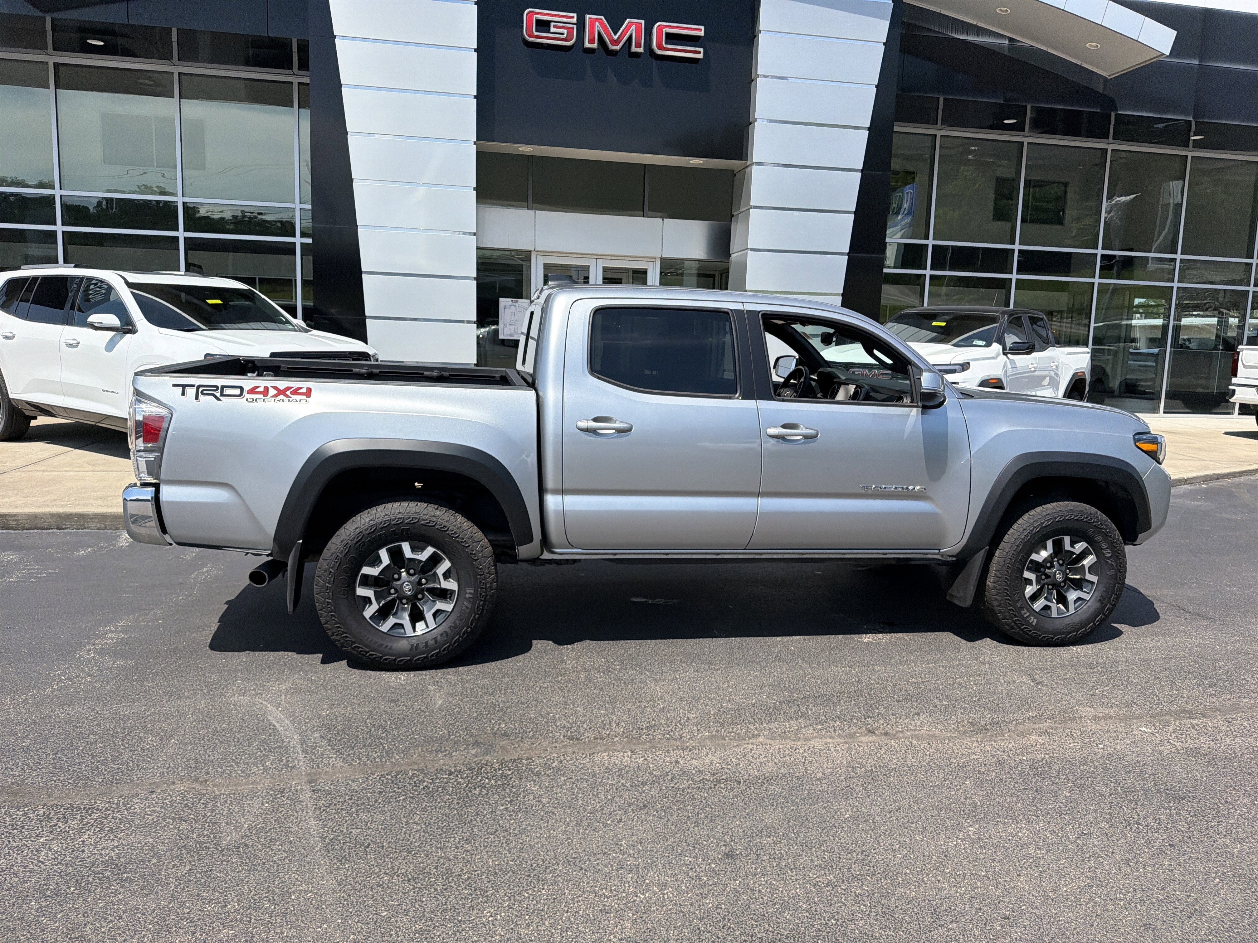 2023 Toyota Tacoma 4WD SR
