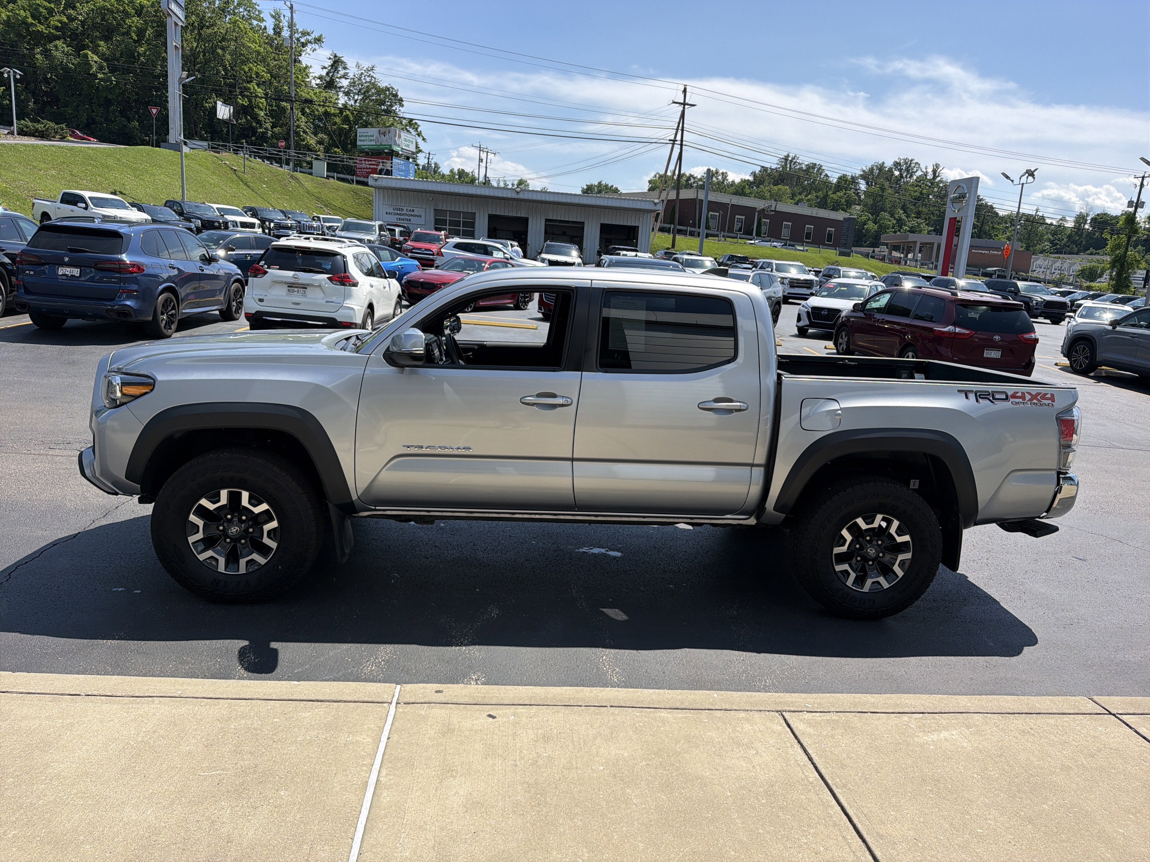 2023 Toyota Tacoma 4WD SR