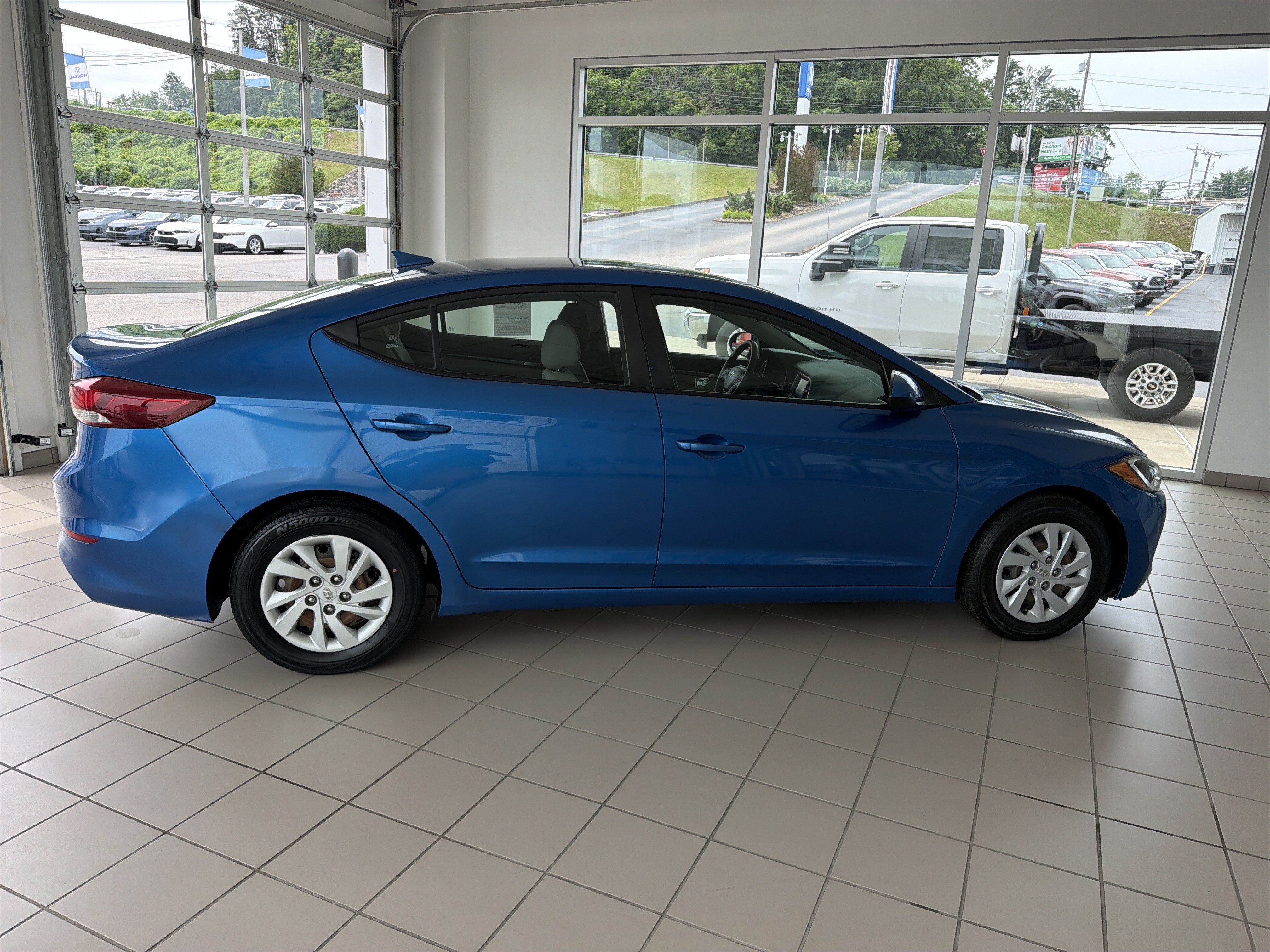 2018 Hyundai Elantra SE