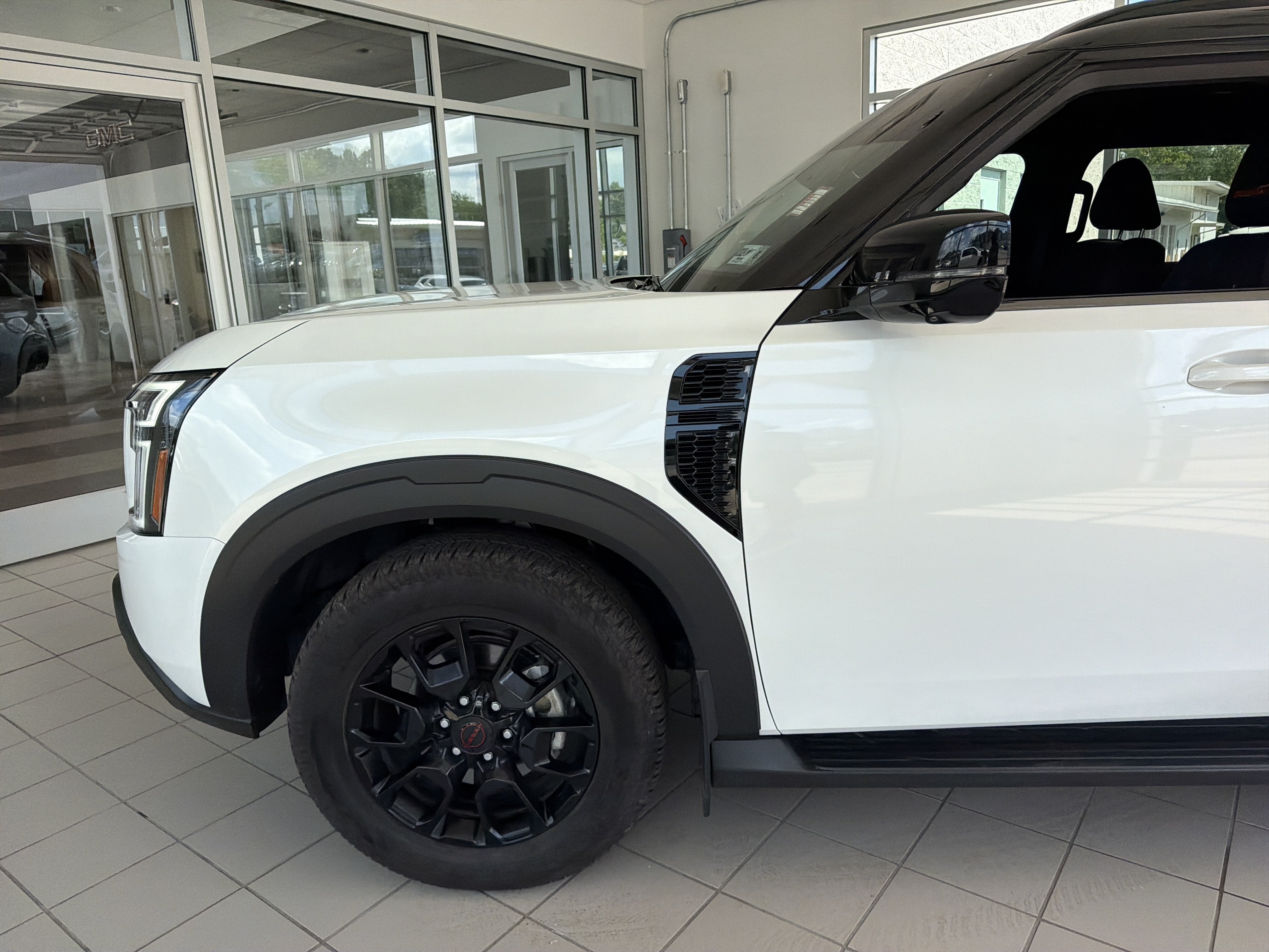 2025 Nissan Armada PRO-4X