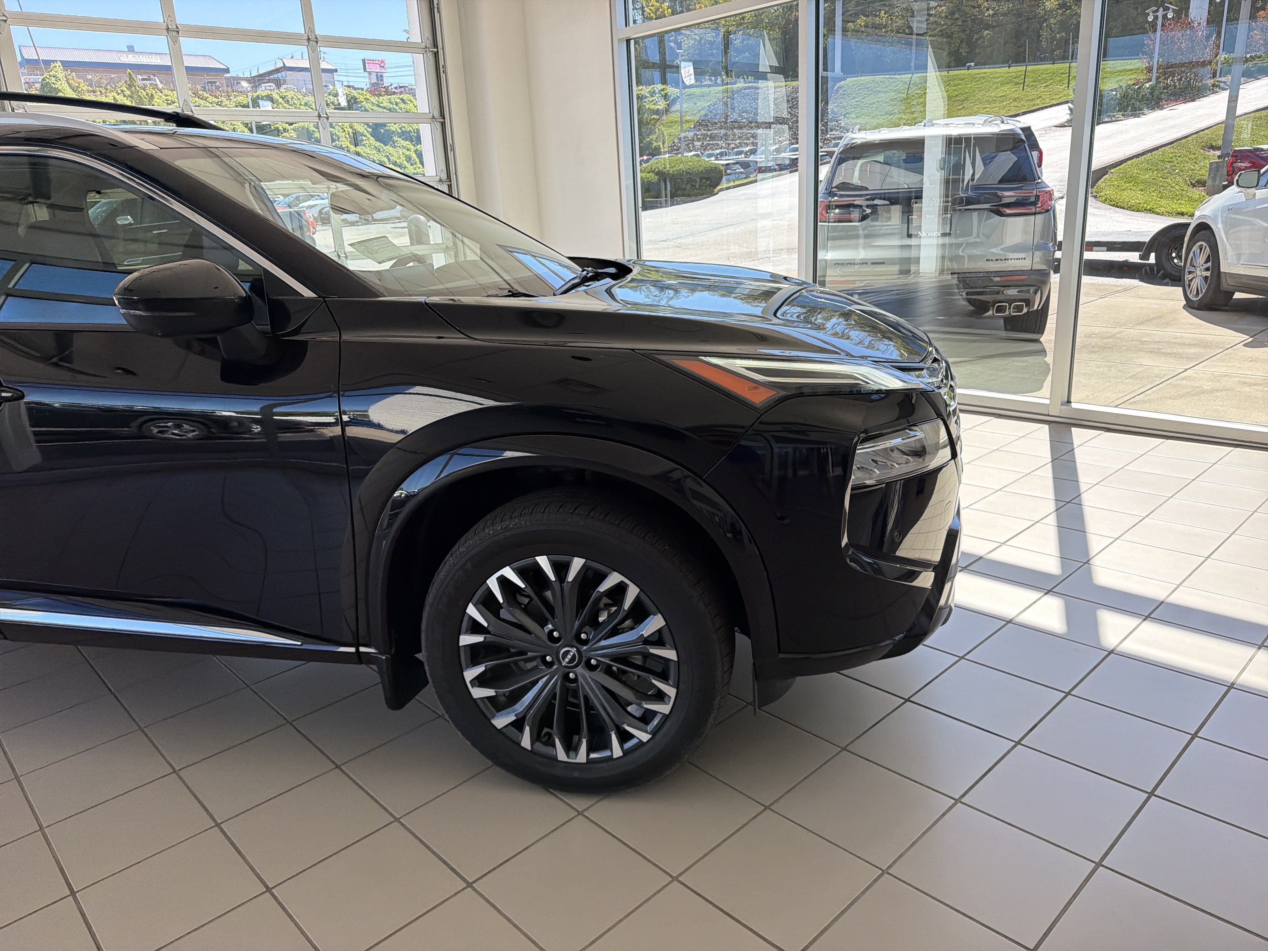 2025 Nissan Rogue Platinum