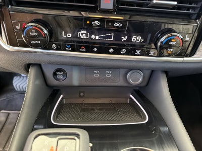 2025 Nissan Rogue Platinum