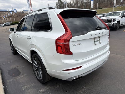 2019 Volvo XC90 Momentum