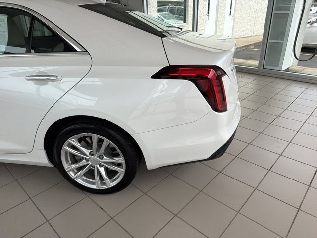 2021 Cadillac CT4 Luxury